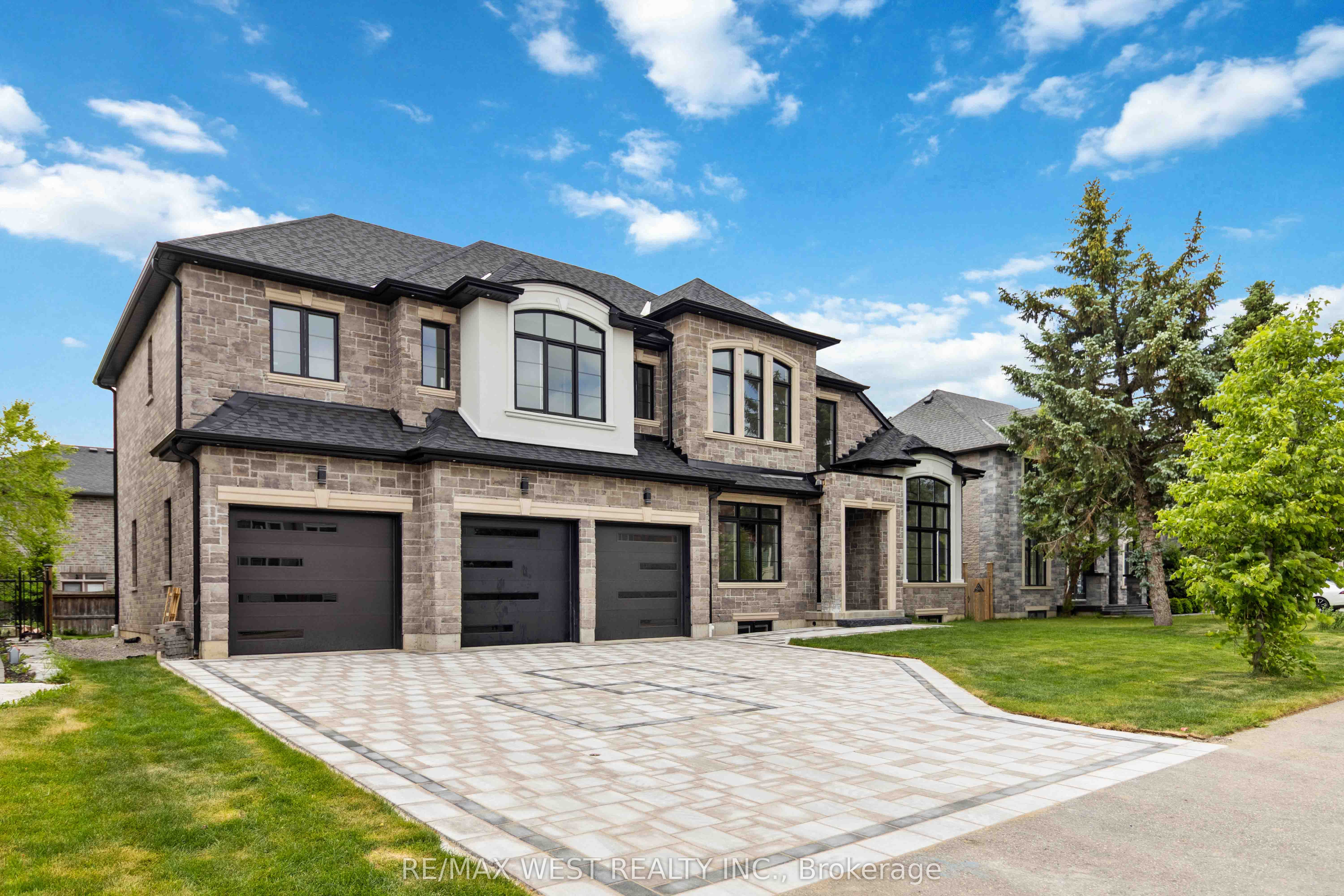 6425 Old Church Road, Caledon, ON L7C 1R1 photo 2