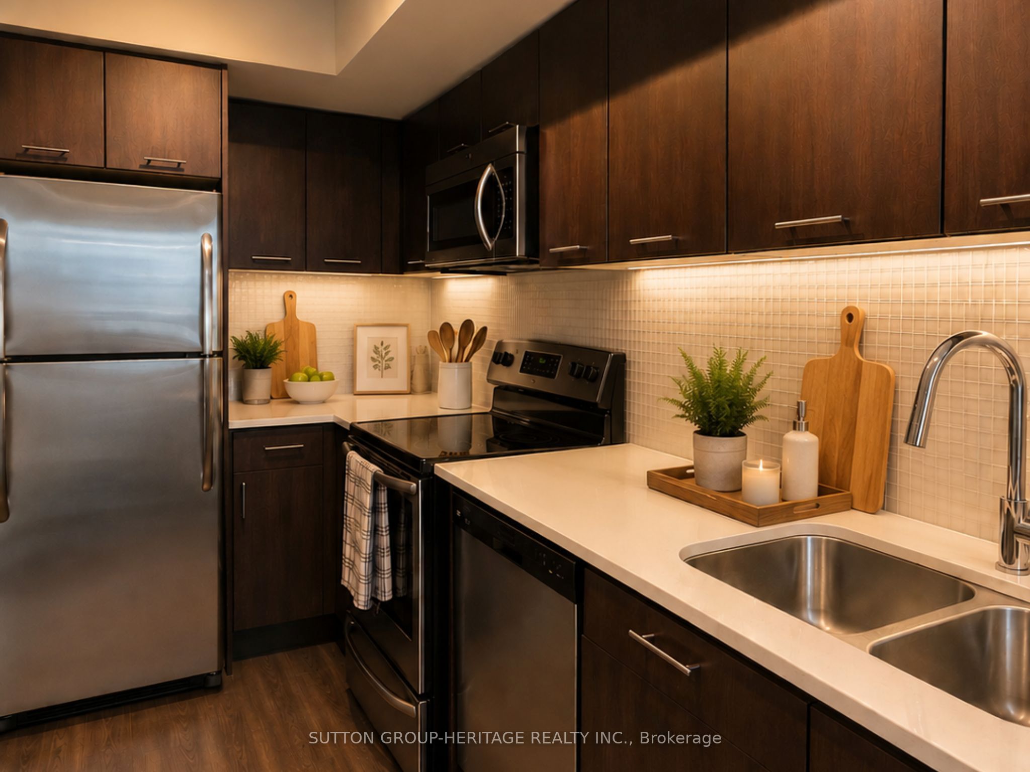 2212 Lake Shore Boulevard W 907, Toronto, ON M8V 0C2 photo 4