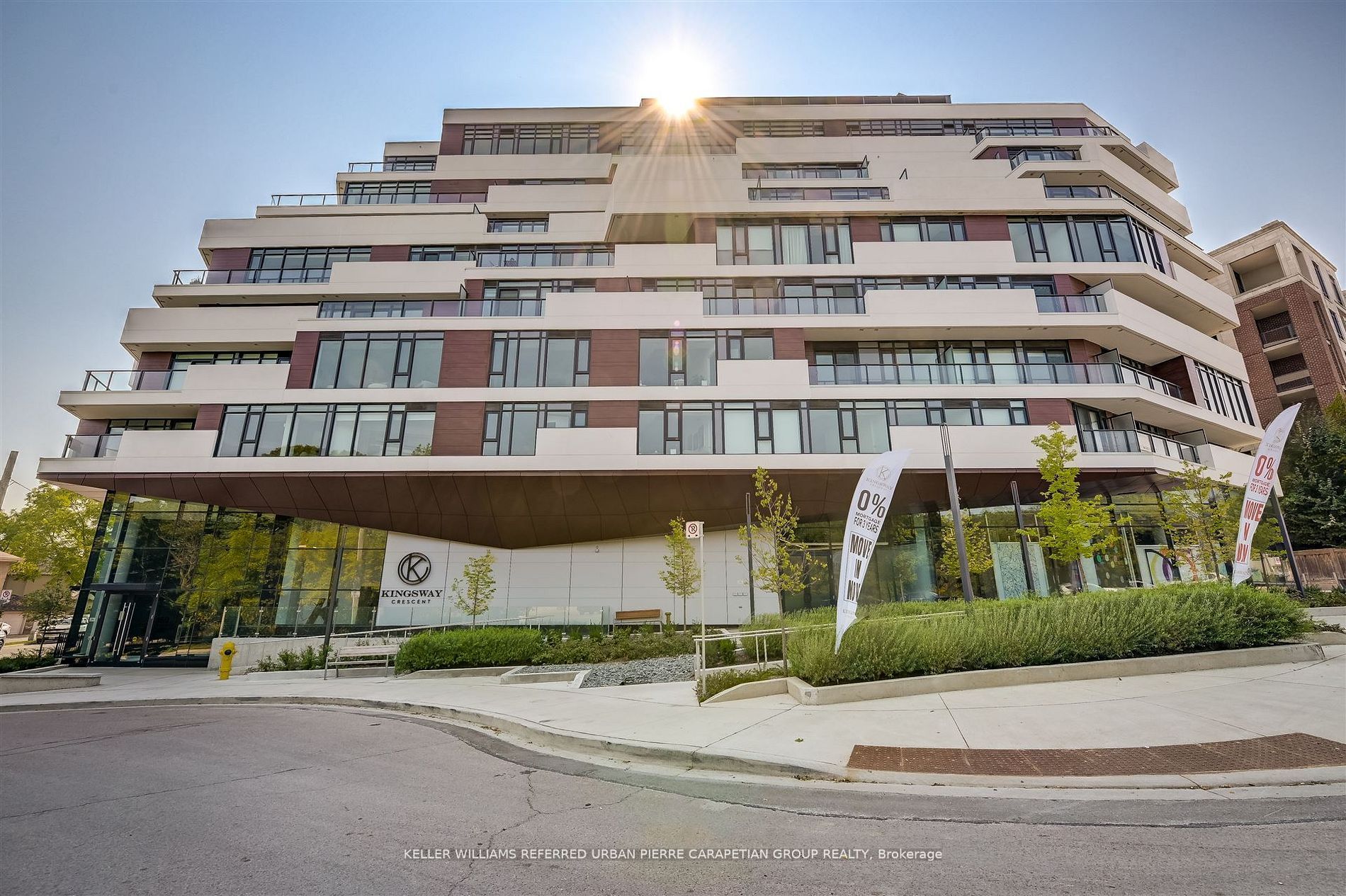 160 Kingsway Crescent 509, Toronto, ON M8X 0B5 photo 2