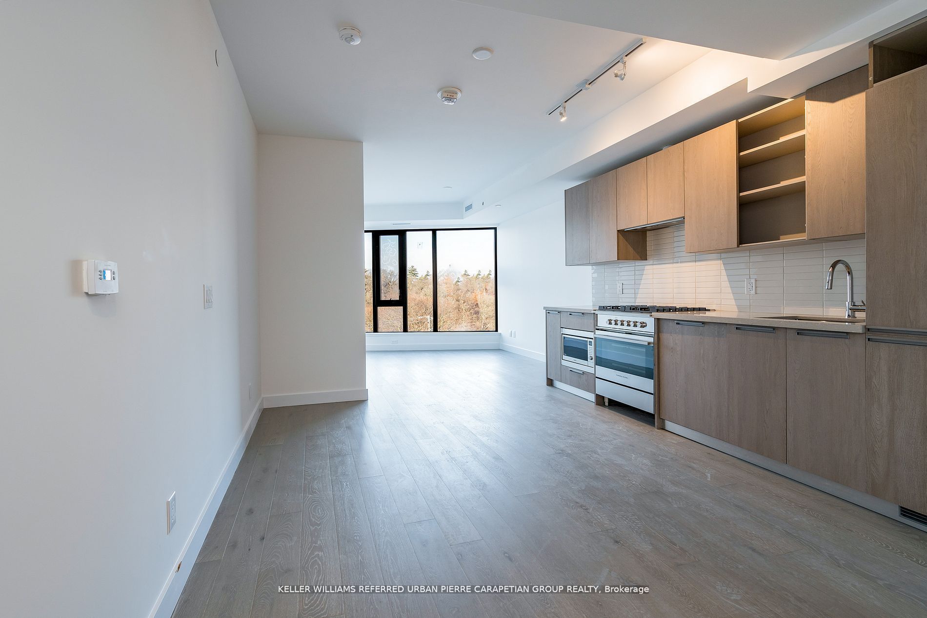 160 Kingsway Crescent 509, Toronto, ON M8X 0B5 photo 4