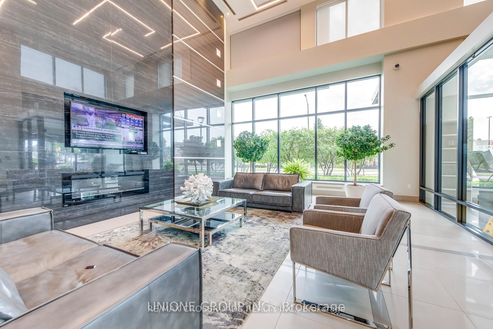 3975 Grand Park Drive 1204, Mississauga, ON L5B 0K4 photo 3