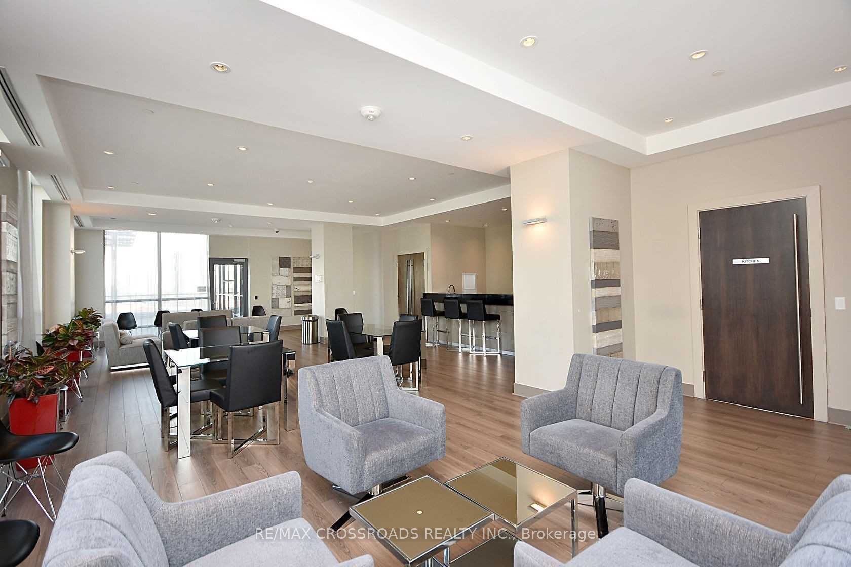 3975 Grand Park Drive 1204, Mississauga, ON L5B 0K4 photo 5