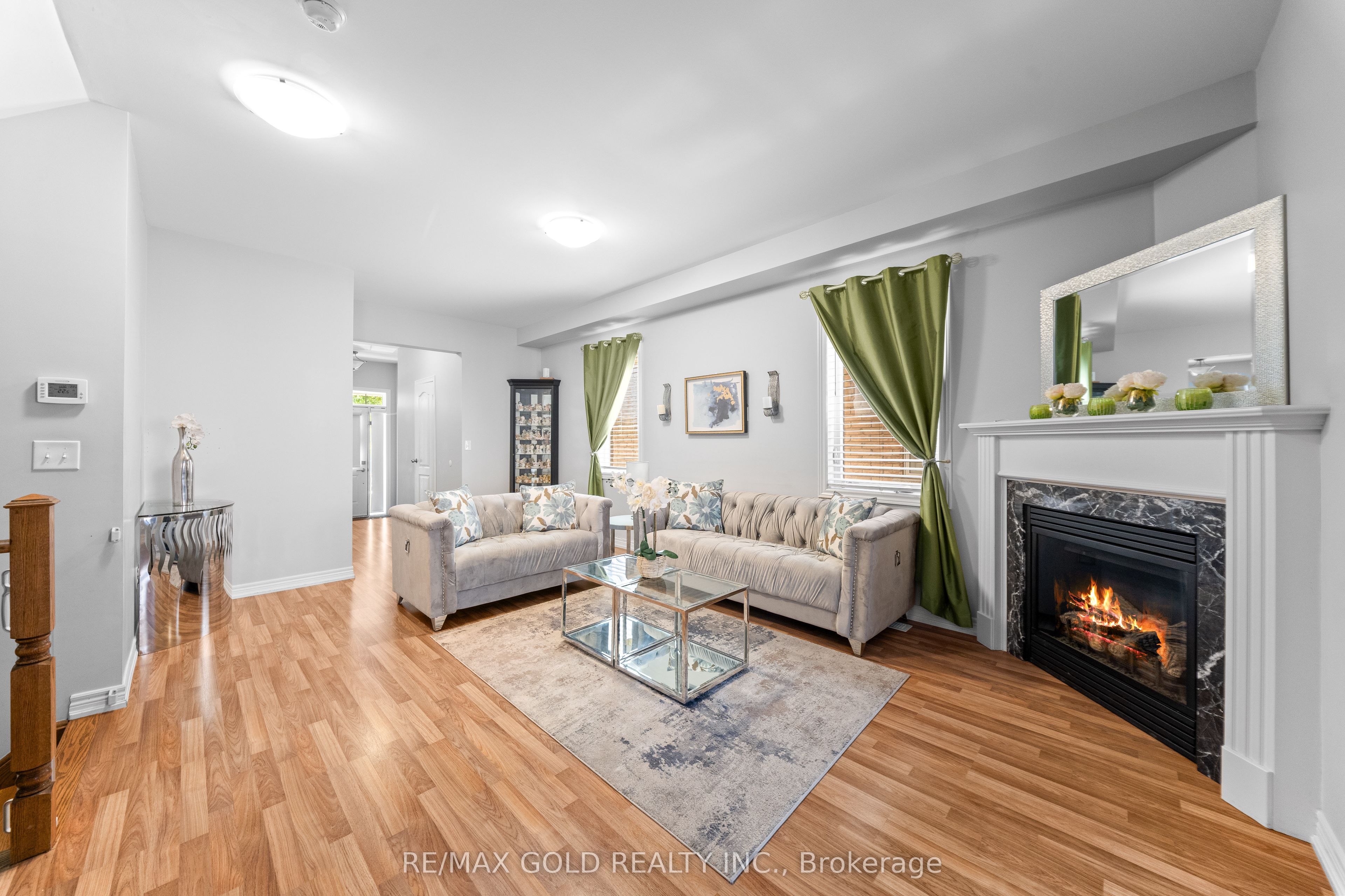 73 Lesabre Crescent, Brampton, ON L6P 3R4 photo 3