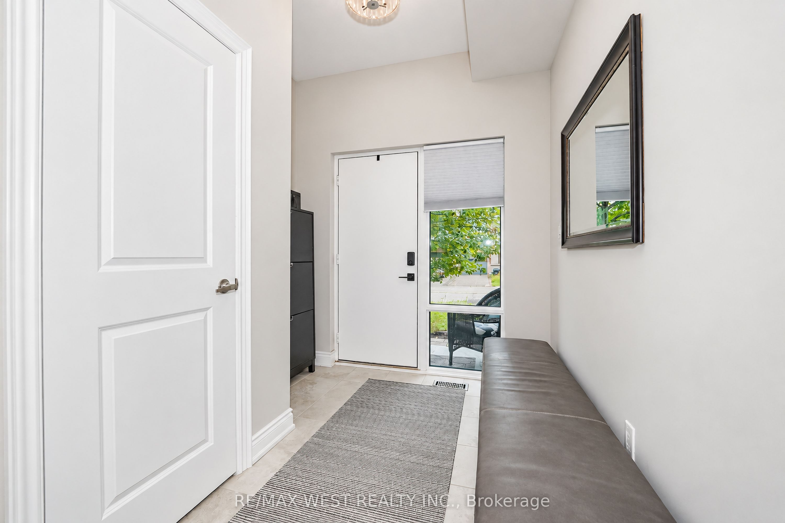 47 Pony Farm Drive, Toronto, ON M9R 0B3 photo 2