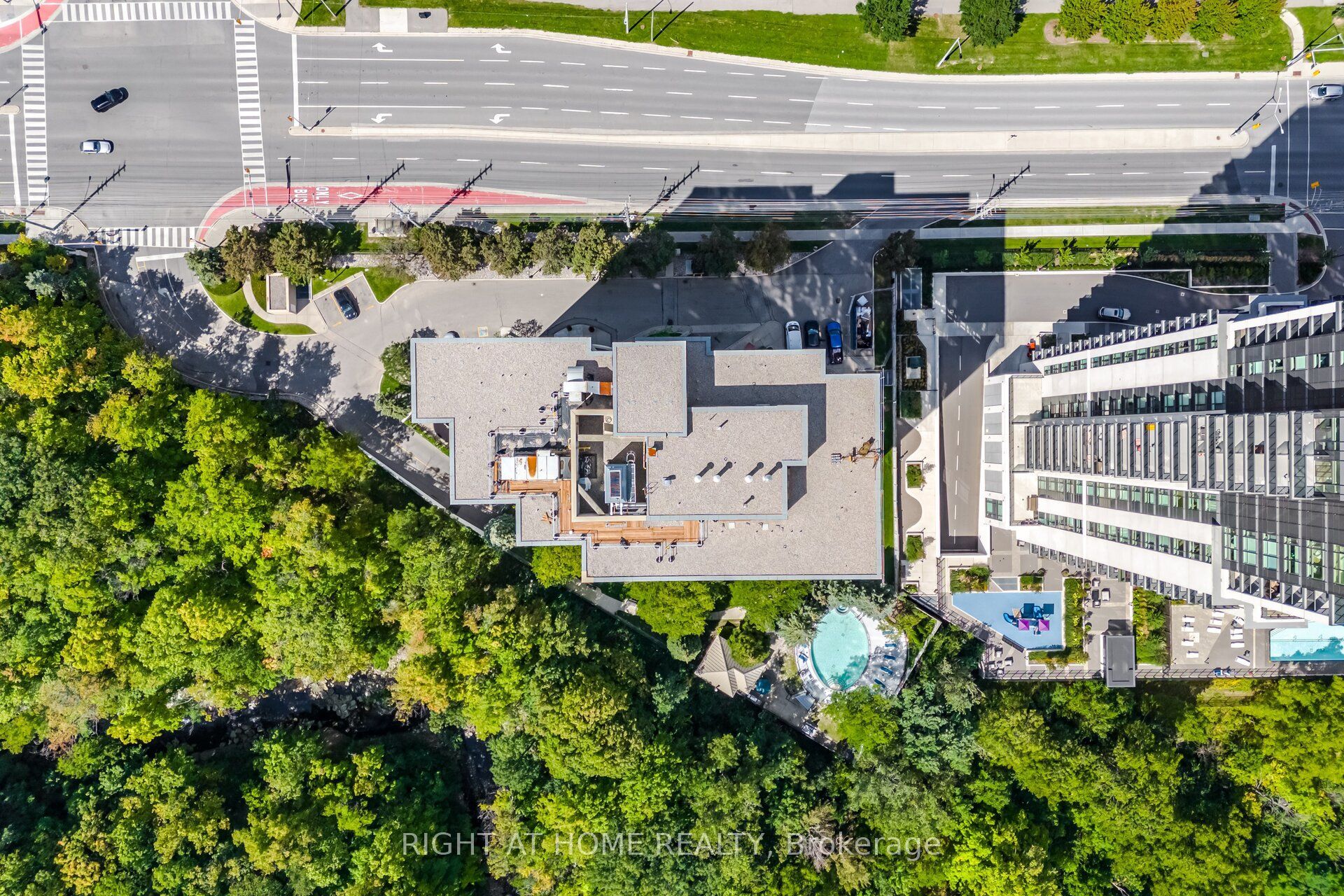 200 BURNHAMTHORPE Road E 1106, Mississauga, ON L5A 4L4 photo 3