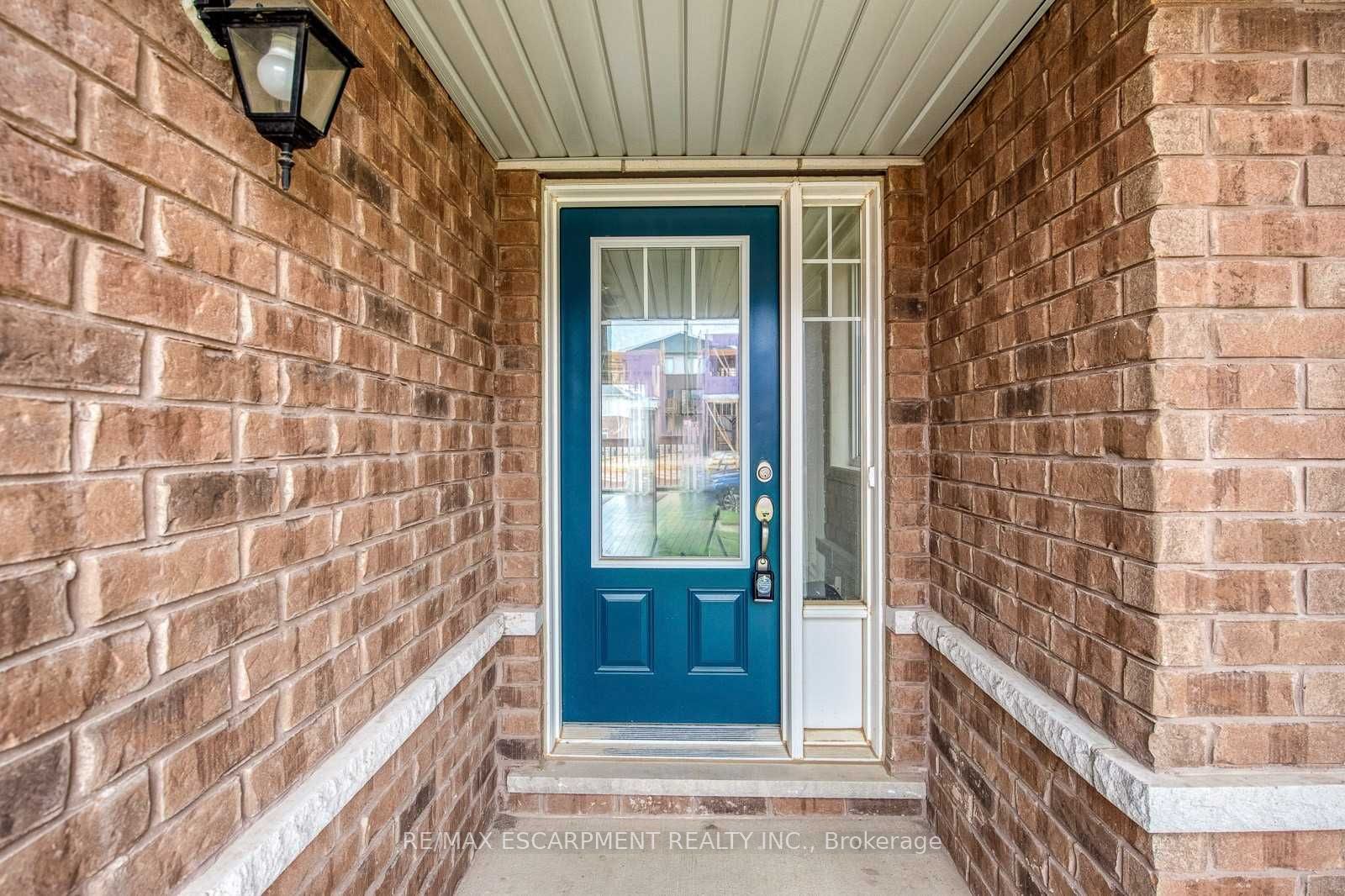 3968 Thomas Alton Boulevard, Burlington, ON L7M 2A4 photo 3