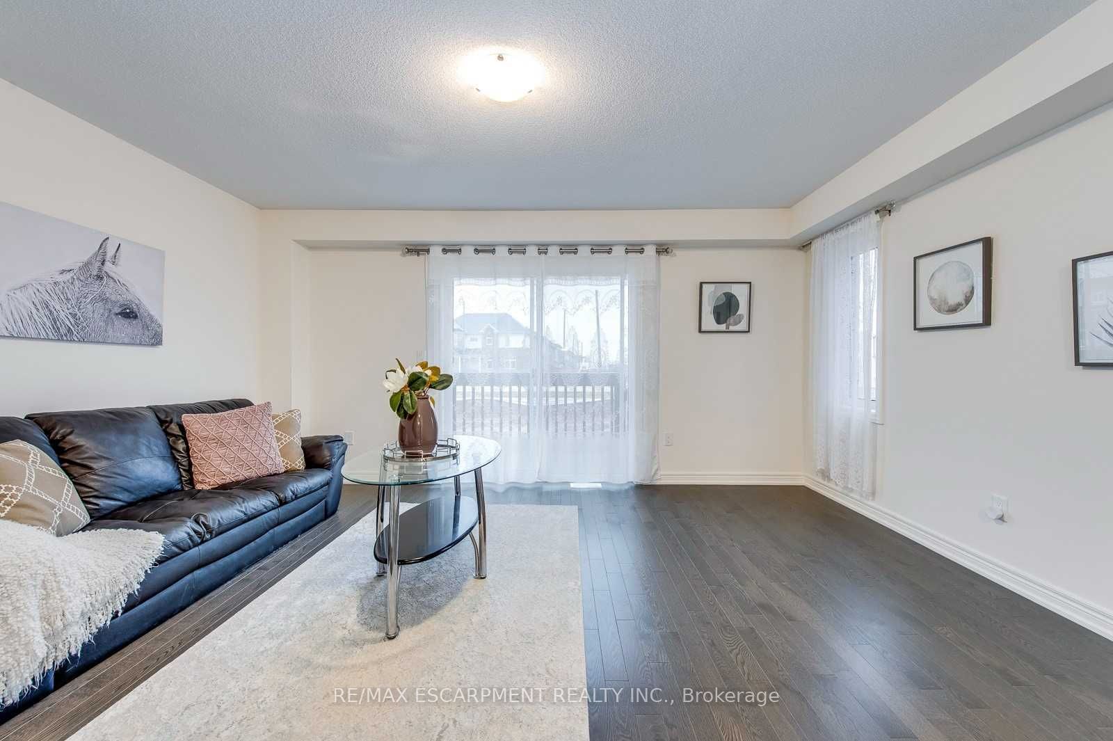 3968 Thomas Alton Boulevard, Burlington, ON L7M 2A4 photo 5