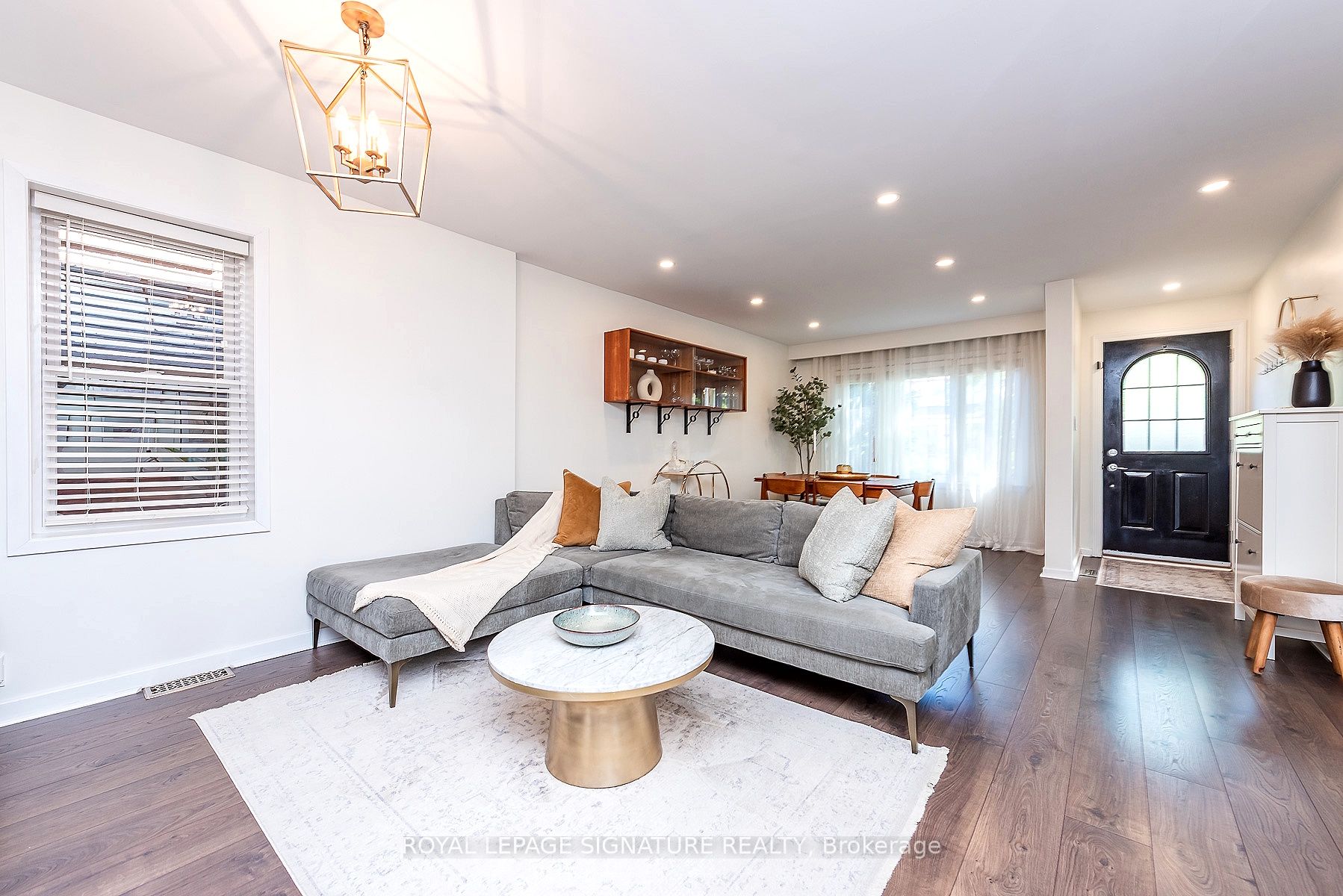 48 McRoberts Avenue, Toronto, ON M6E 4P4 photo 4