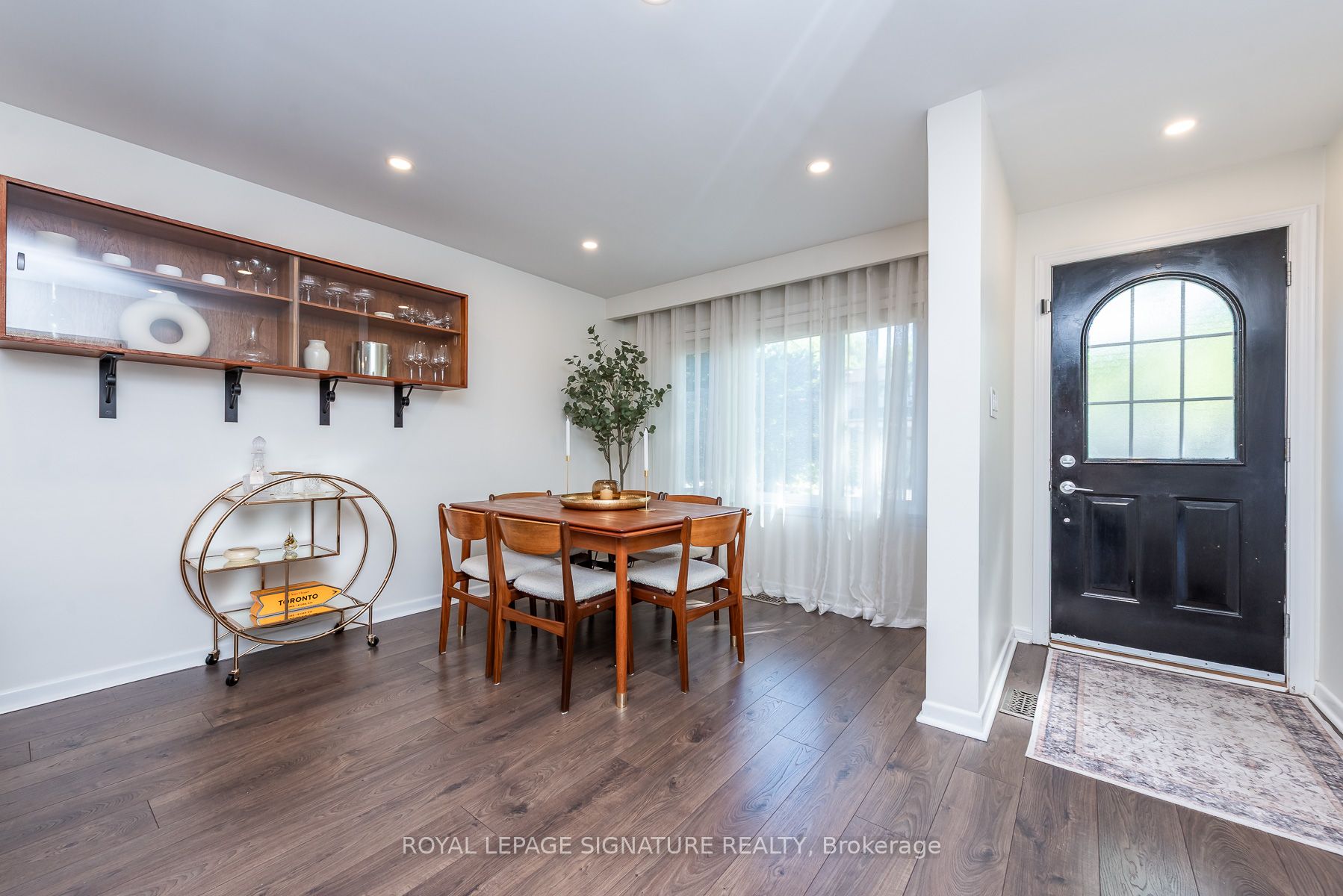 48 McRoberts Avenue, Toronto, ON M6E 4P4 photo 5