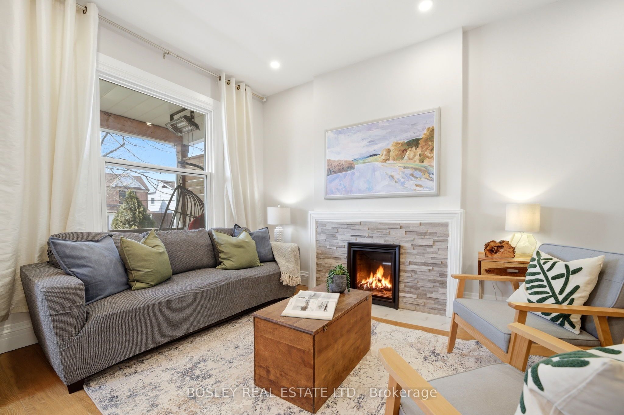 43 Gilbert Avenue, Toronto, ON M6E 4W2 photo 4