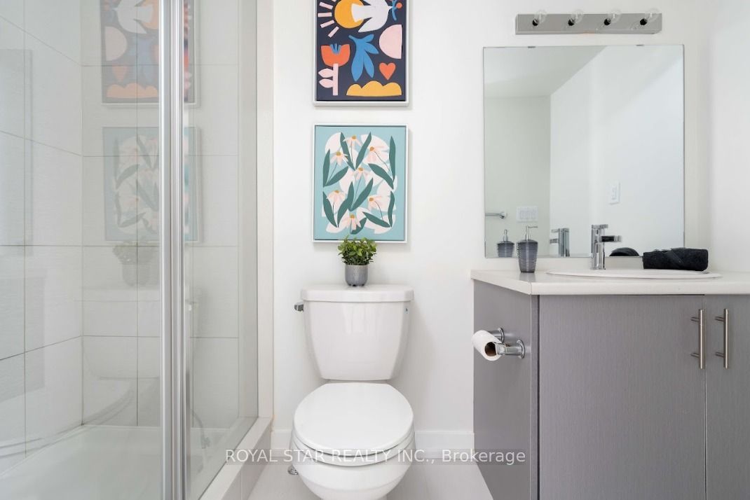 3562 Conolial Drive 202, Mississauga, ON L5L 5R9 photo 5