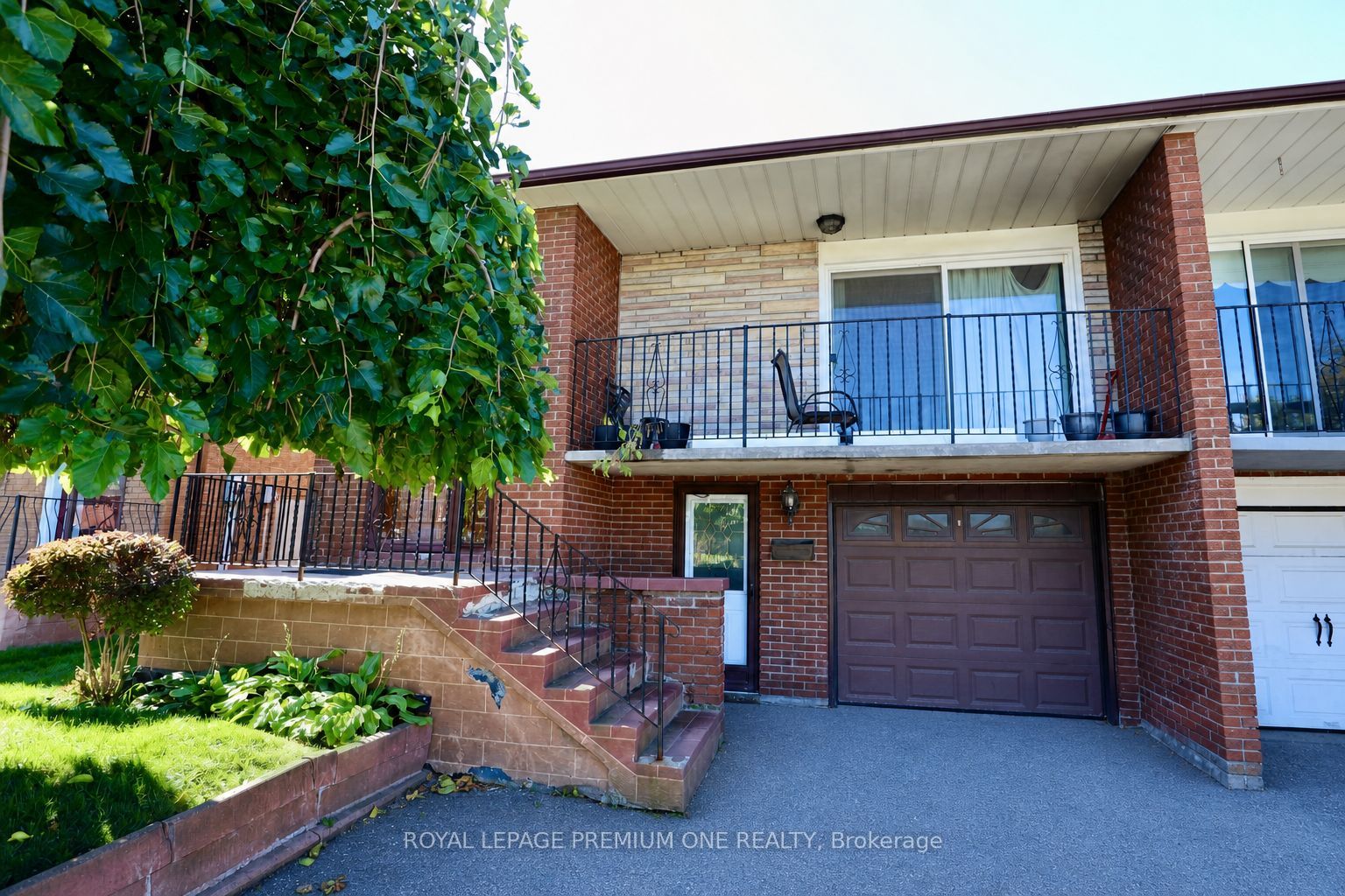 26 Royal Salisbury Way, Brampton, ON L6V 3J6 photo 3