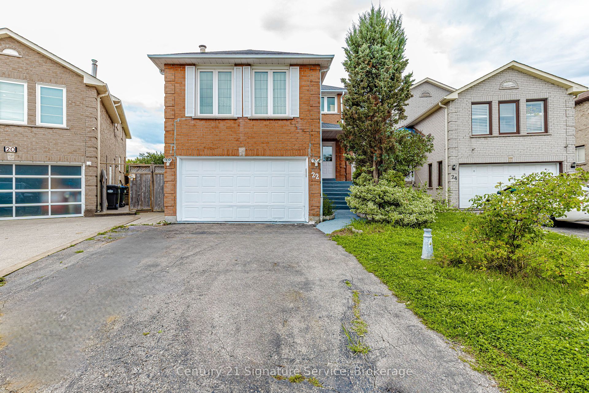 22 Merganser Crescent, Brampton, ON L6W 4E8 photo 3