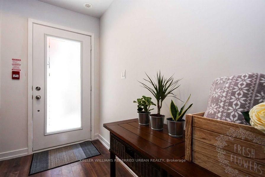 867 Wilson Avenue 3B, Toronto, ON M3K 0A4 photo 4