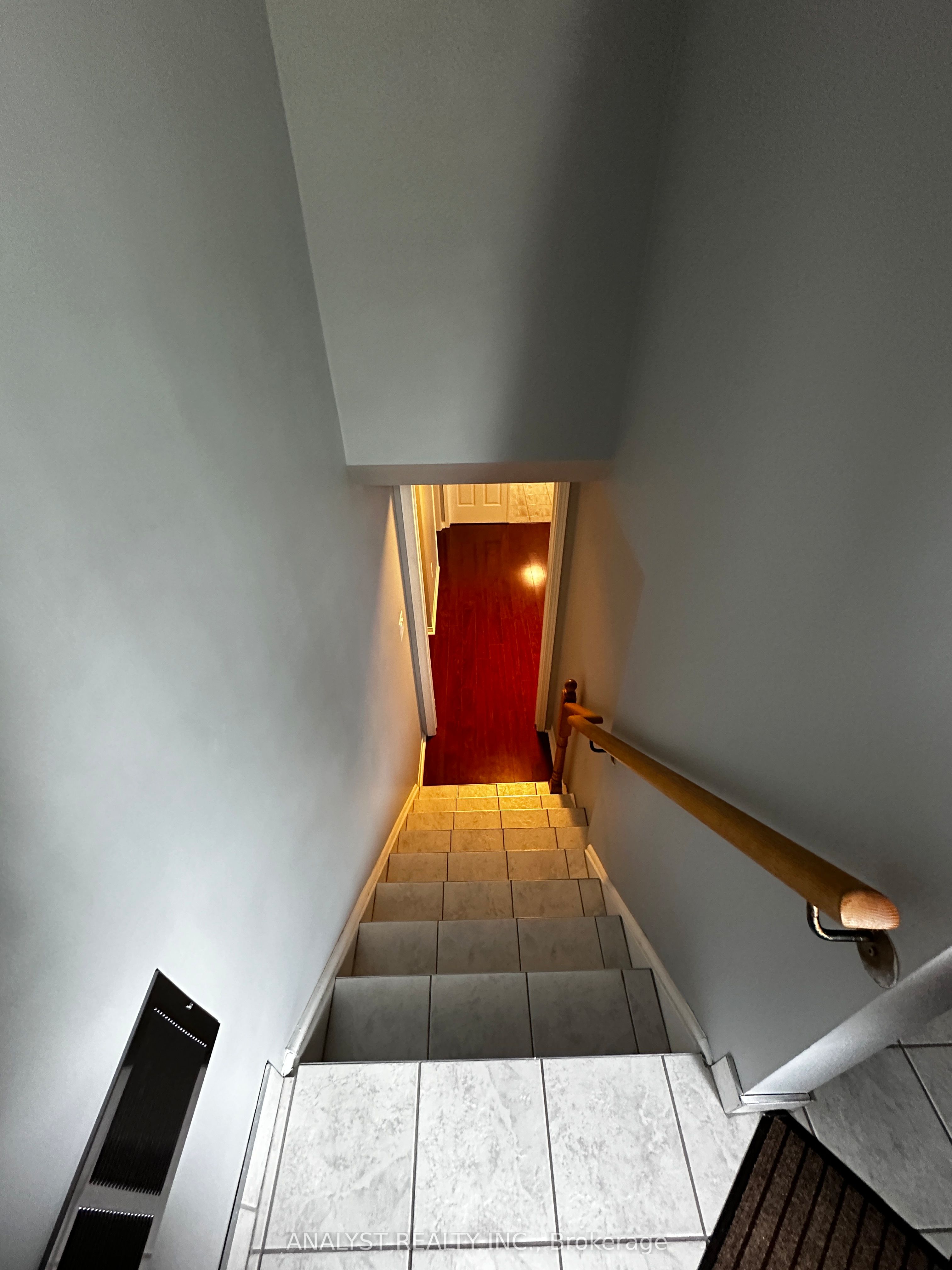 12 Arjay Trail Basement, Brampton, ON L6X 4L9 photo 3
