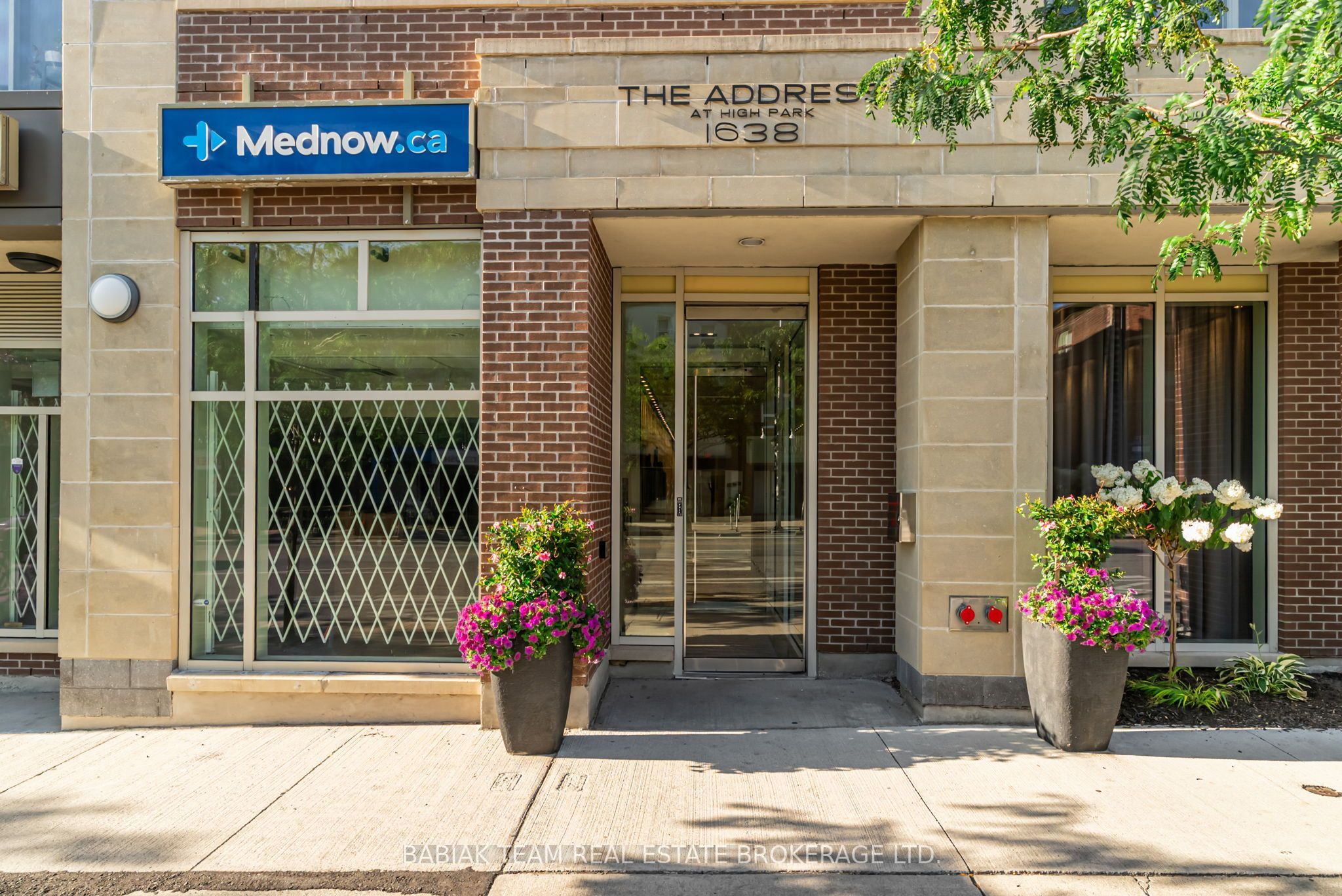 1638 Bloor Street W 903, Toronto, ON M6P 0A6 photo 2