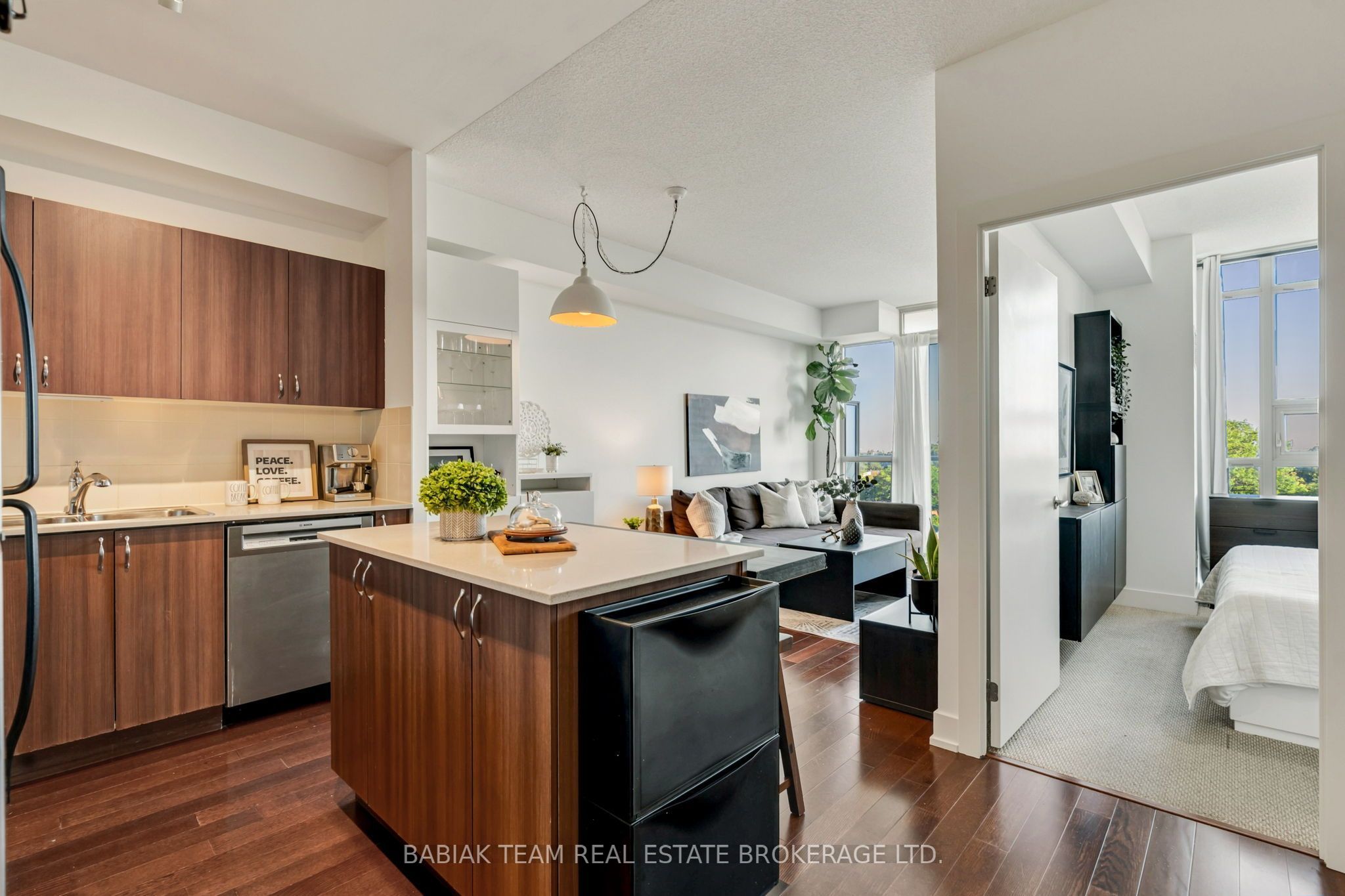 1638 Bloor Street W 903, Toronto, ON M6P 0A6 photo 4