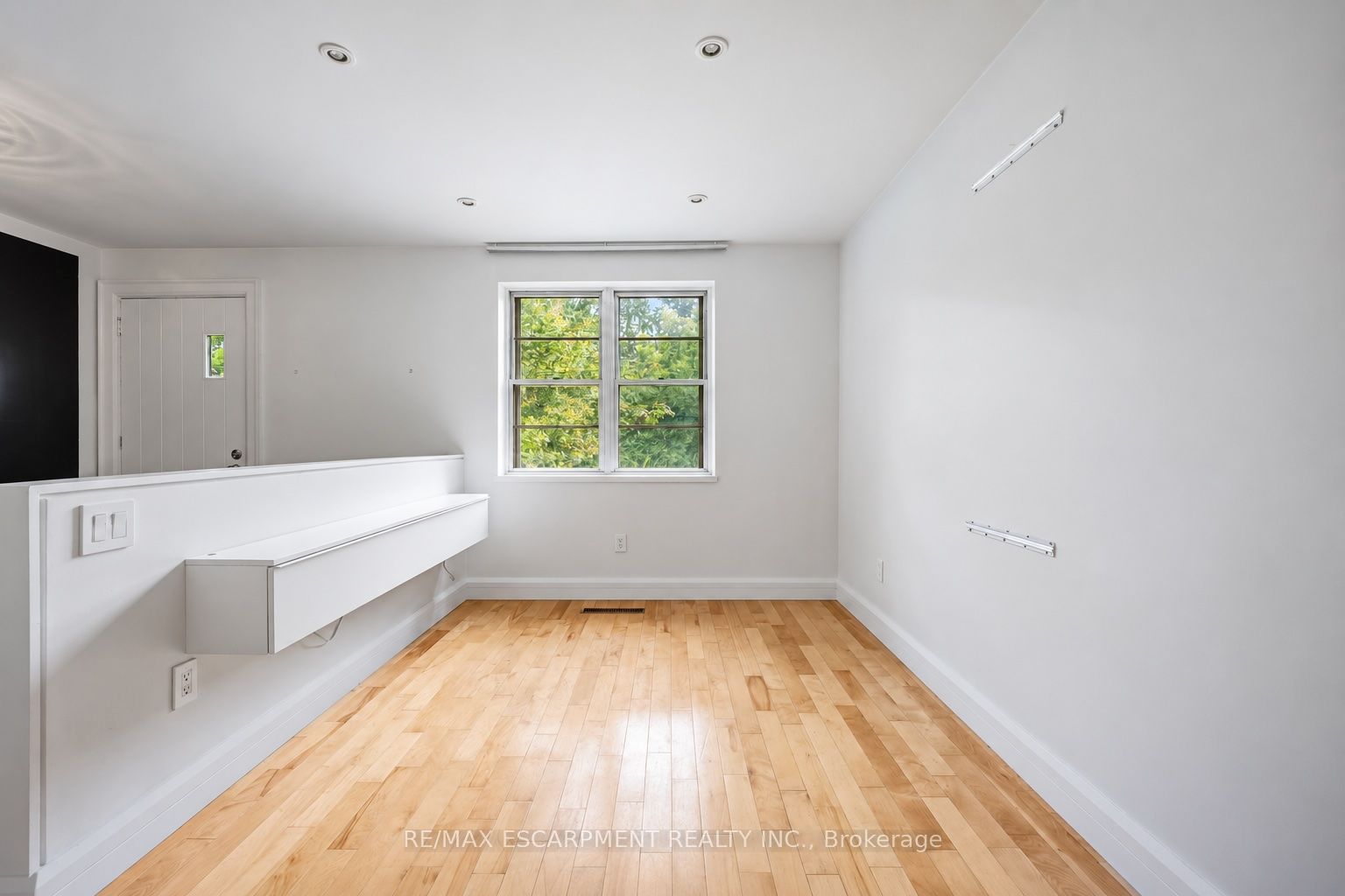 7 Washington Avenue, Oakville, ON L6K 1W5 photo 5