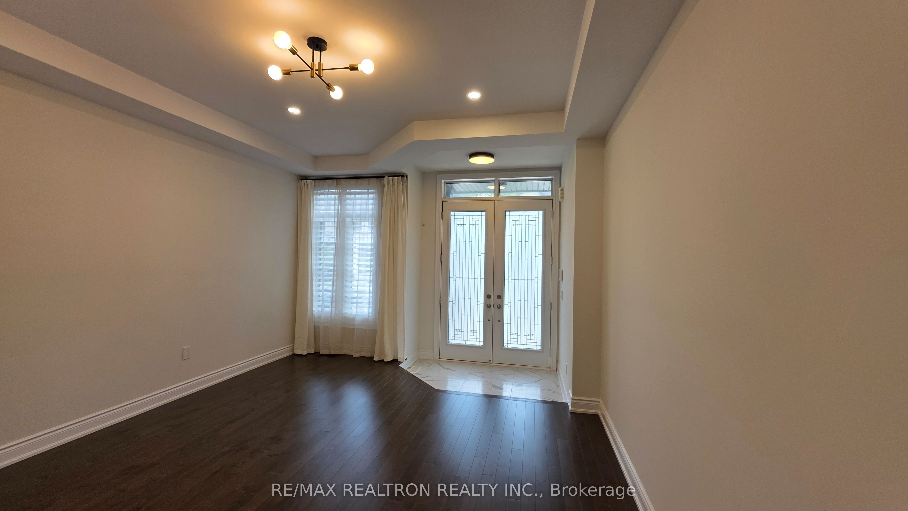 2459 Saw Whet Boulevard, Oakville, ON L6M 5L4 photo 3