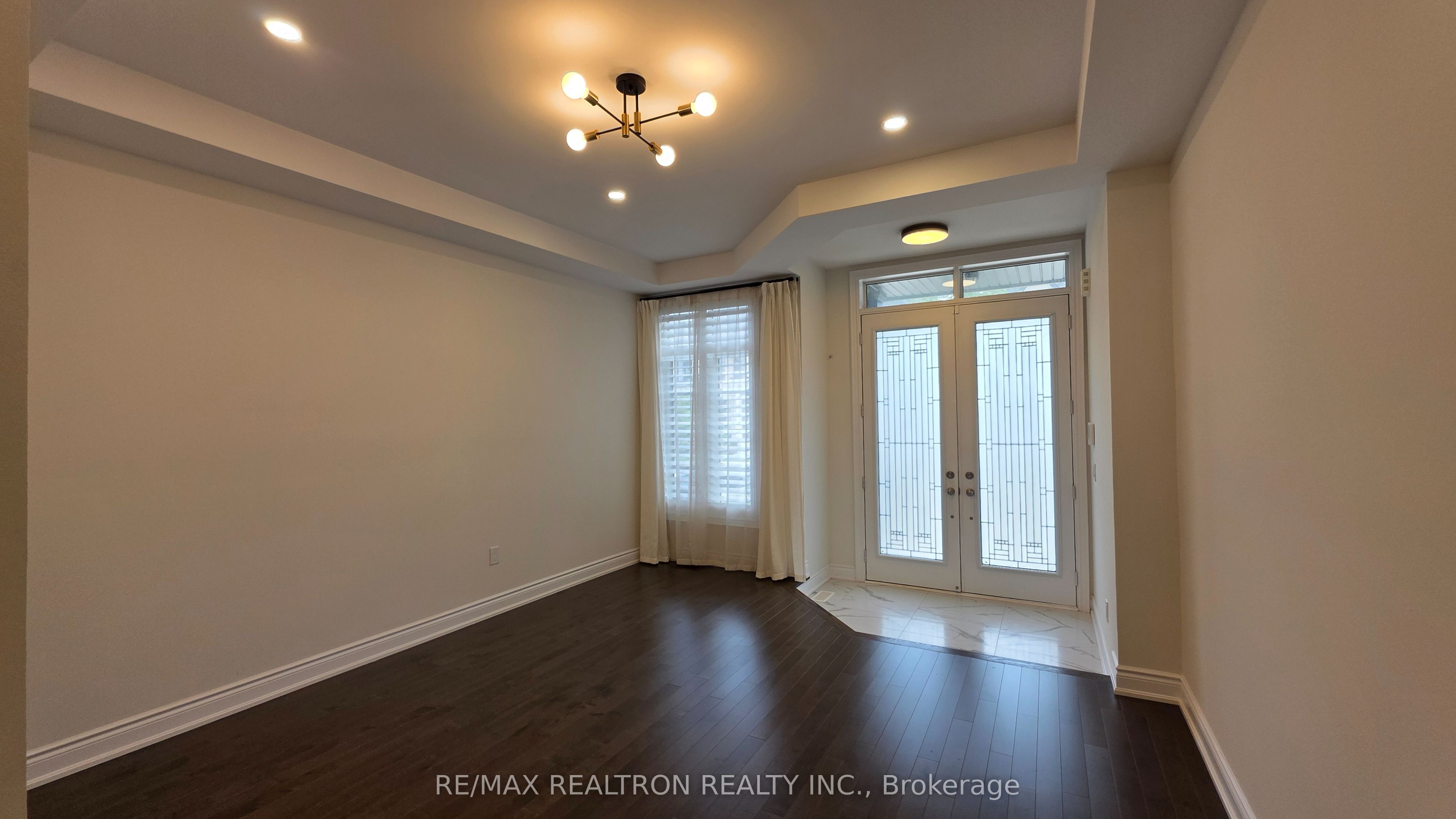2459 Saw Whet Boulevard, Oakville, ON L6M 5L4 photo 5