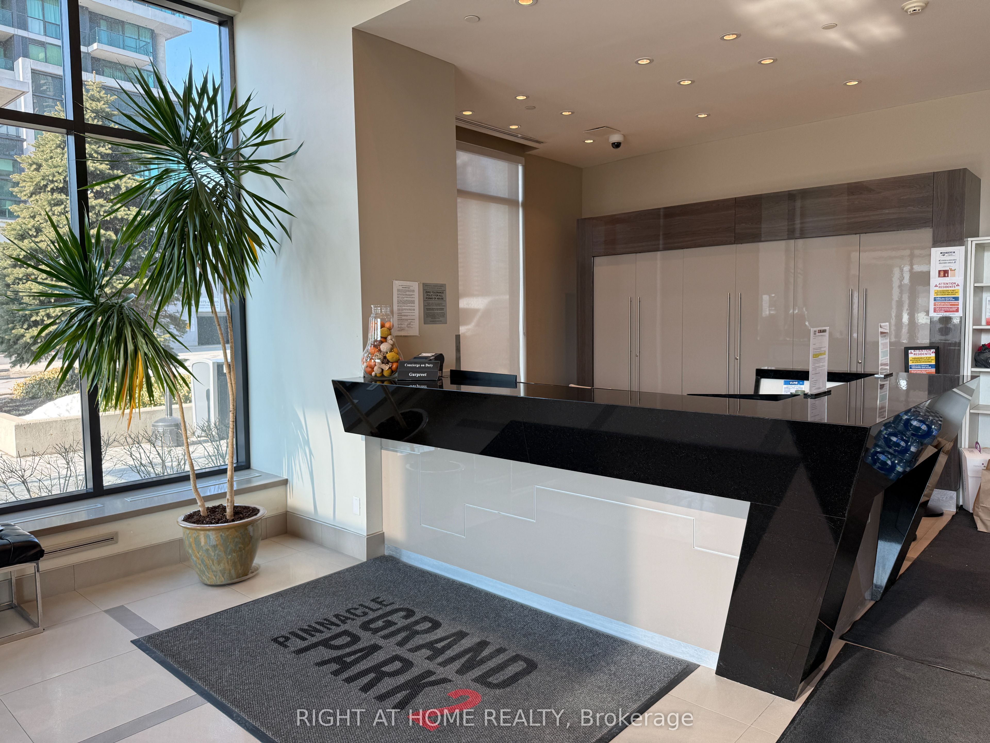 3975 Grand Park Drive, Mississauga, ON L5B 0K4 photo 3