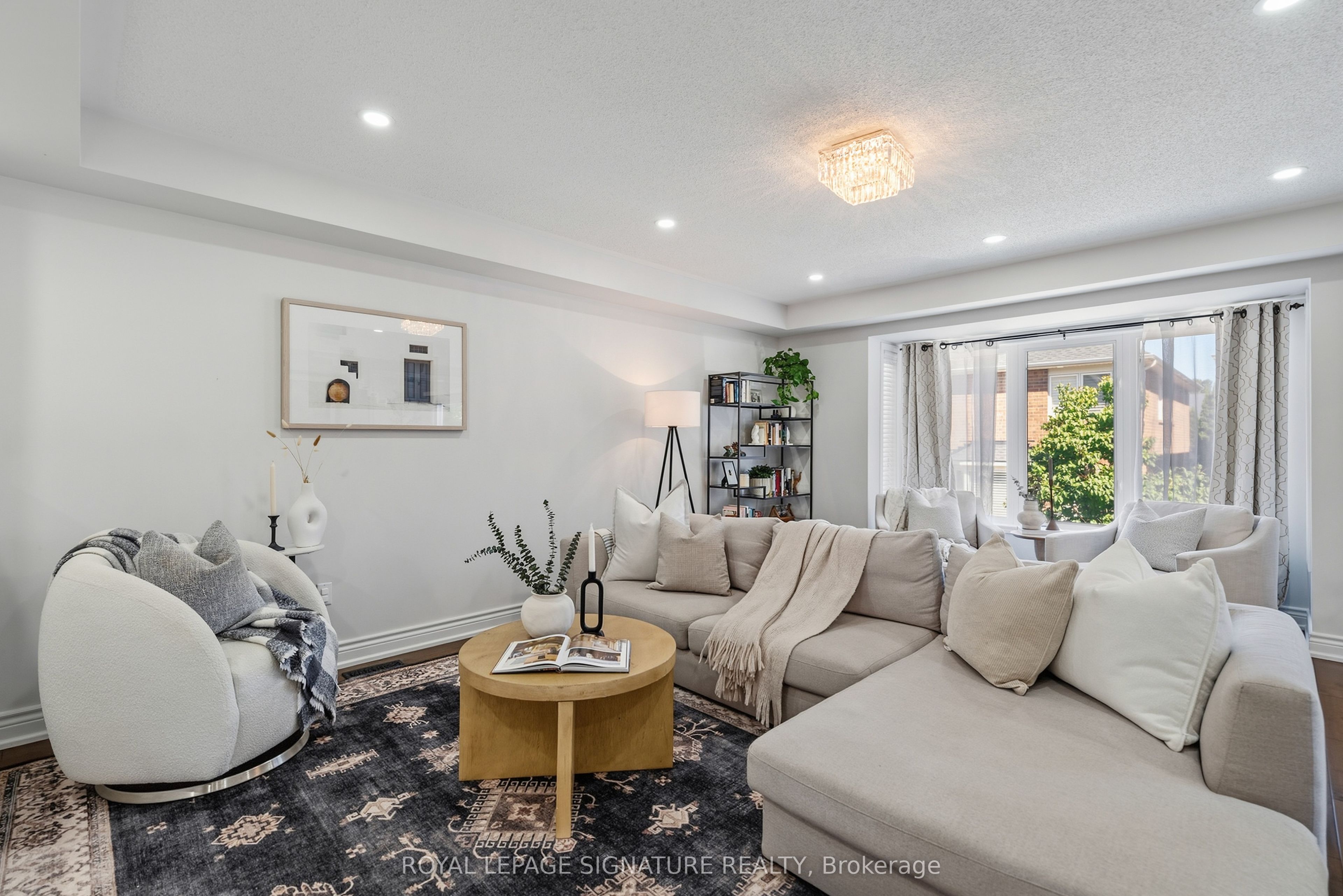 3195 Munson Crescent, Burlington, ON L7M 0B9