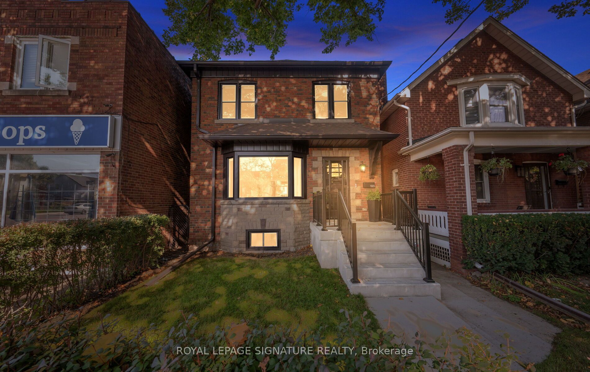 193 Sixth Street, Toronto, ON M8V 3A6 photo 2