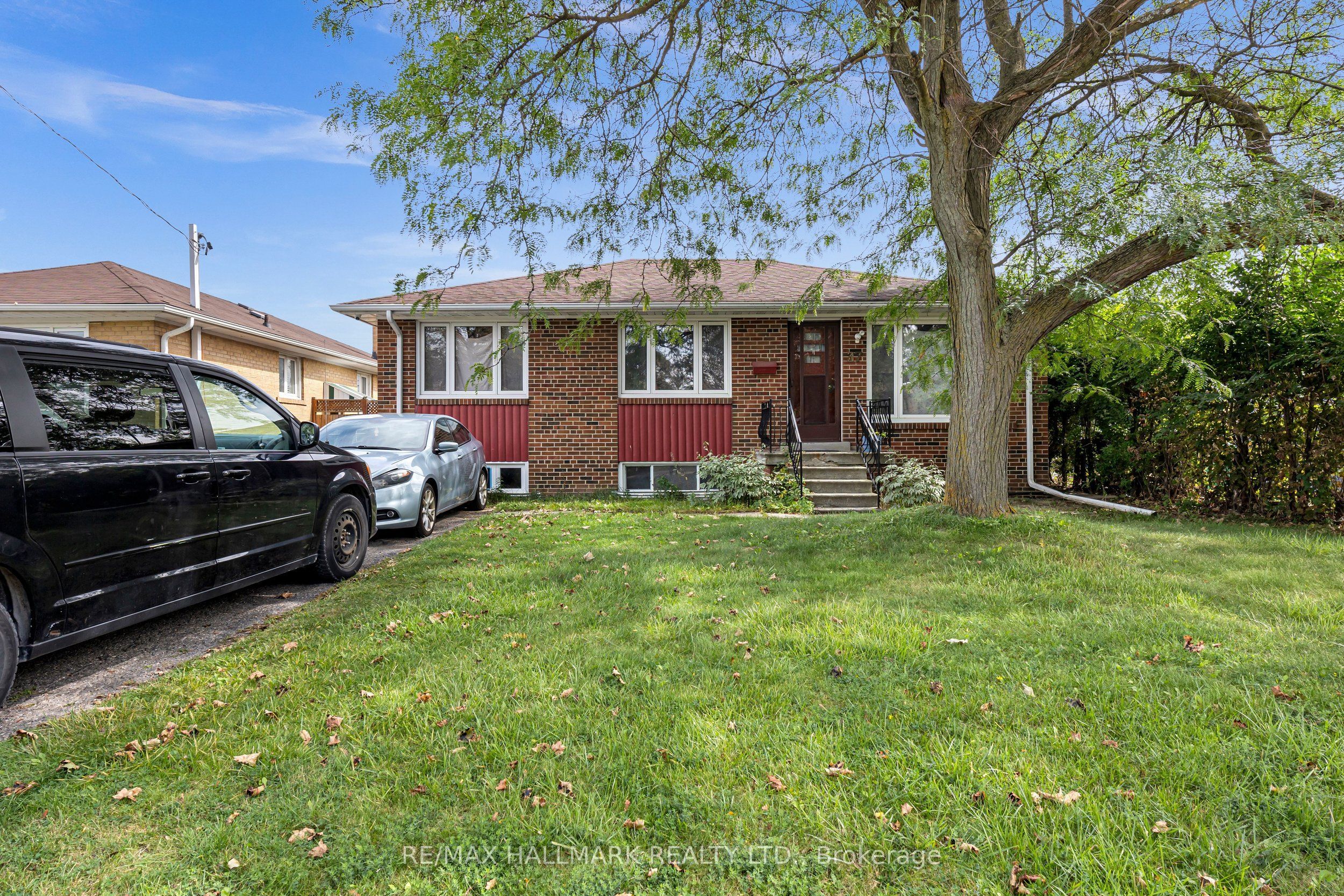 37 Brisco Street BSMT, Brampton, ON L6V 1X1