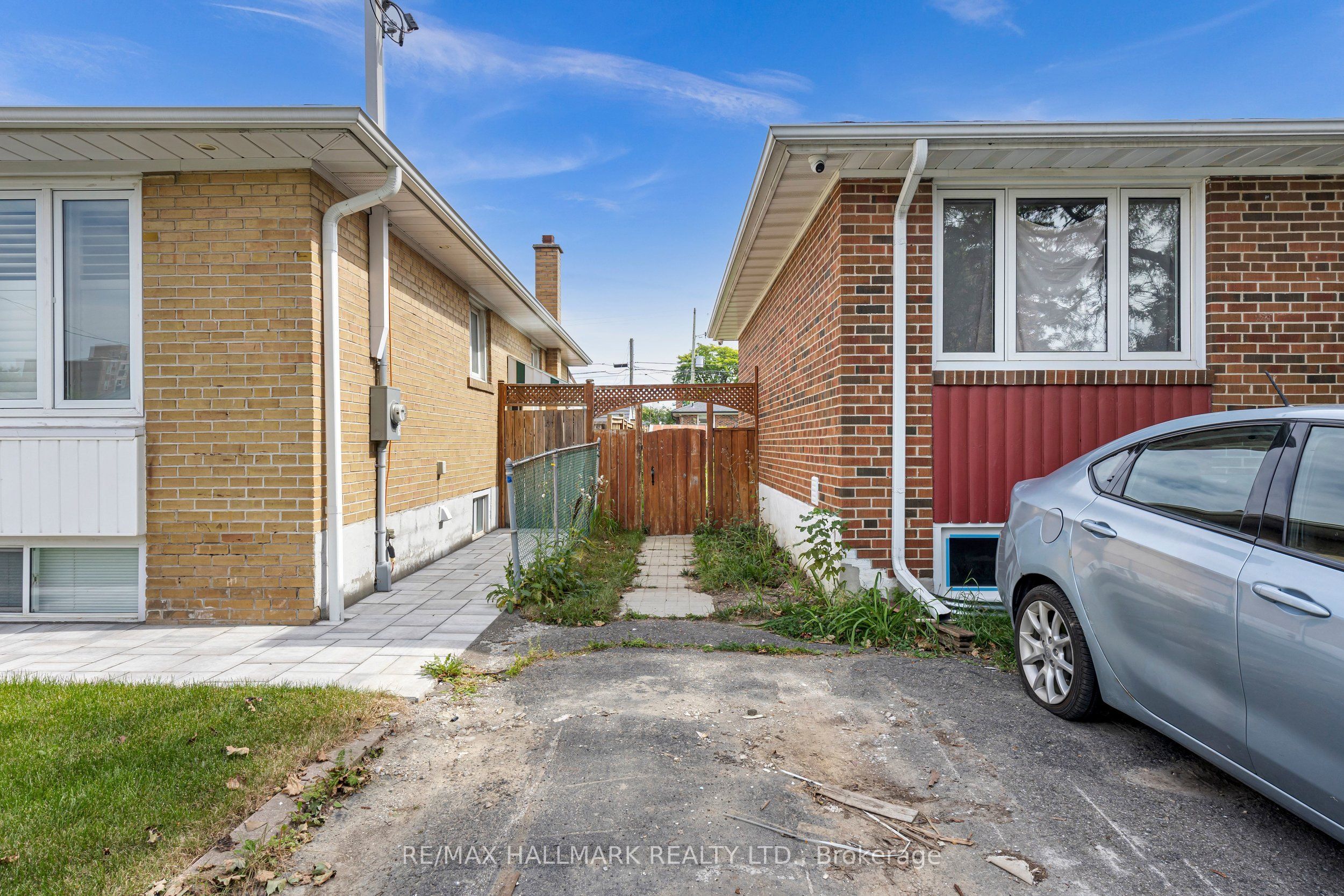 37 Brisco Street BSMT, Brampton, ON L6V 1X1 photo 2