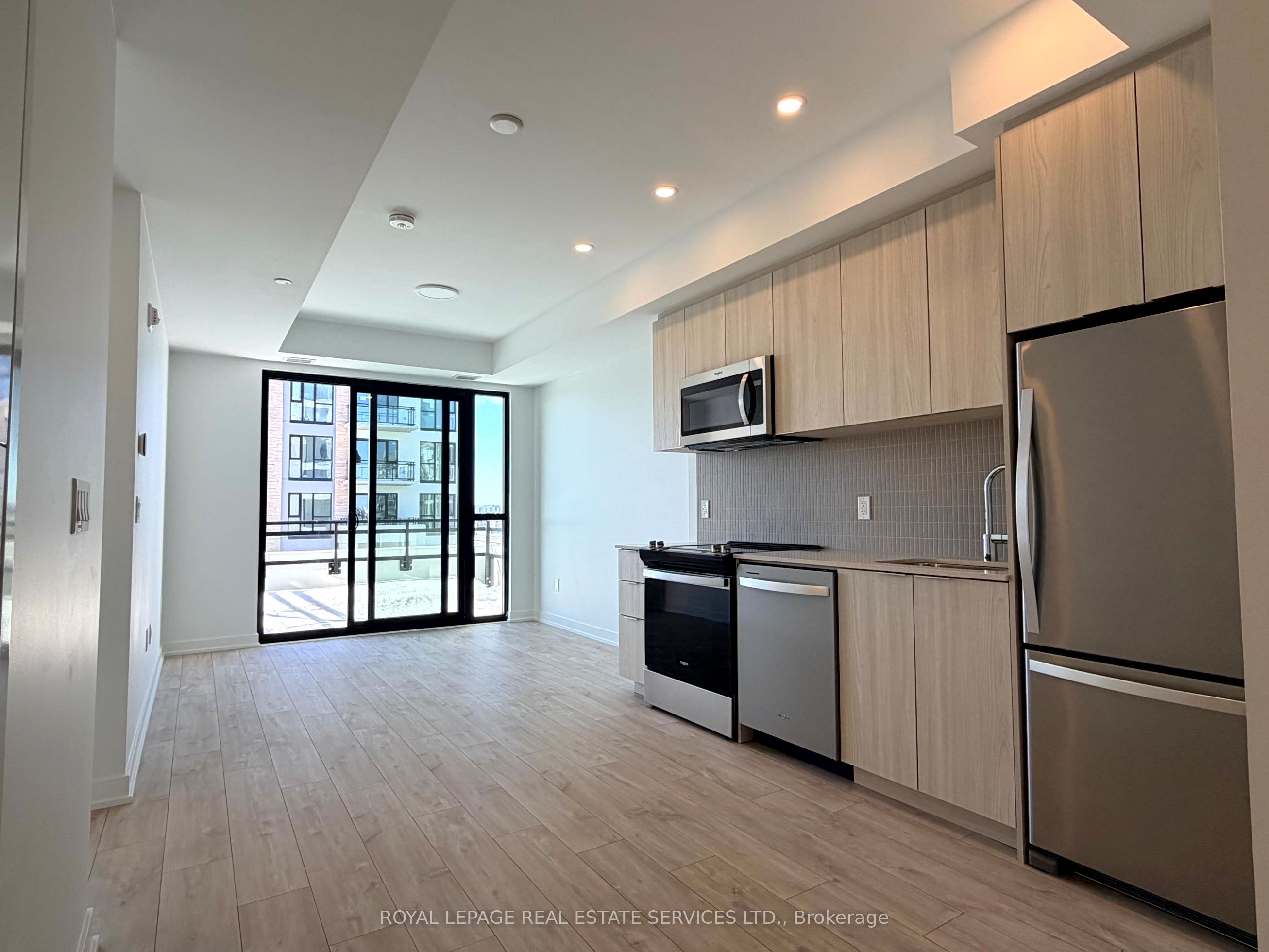 750 WHITLOCK Avenue 404, Milton, ON L9E 2B4