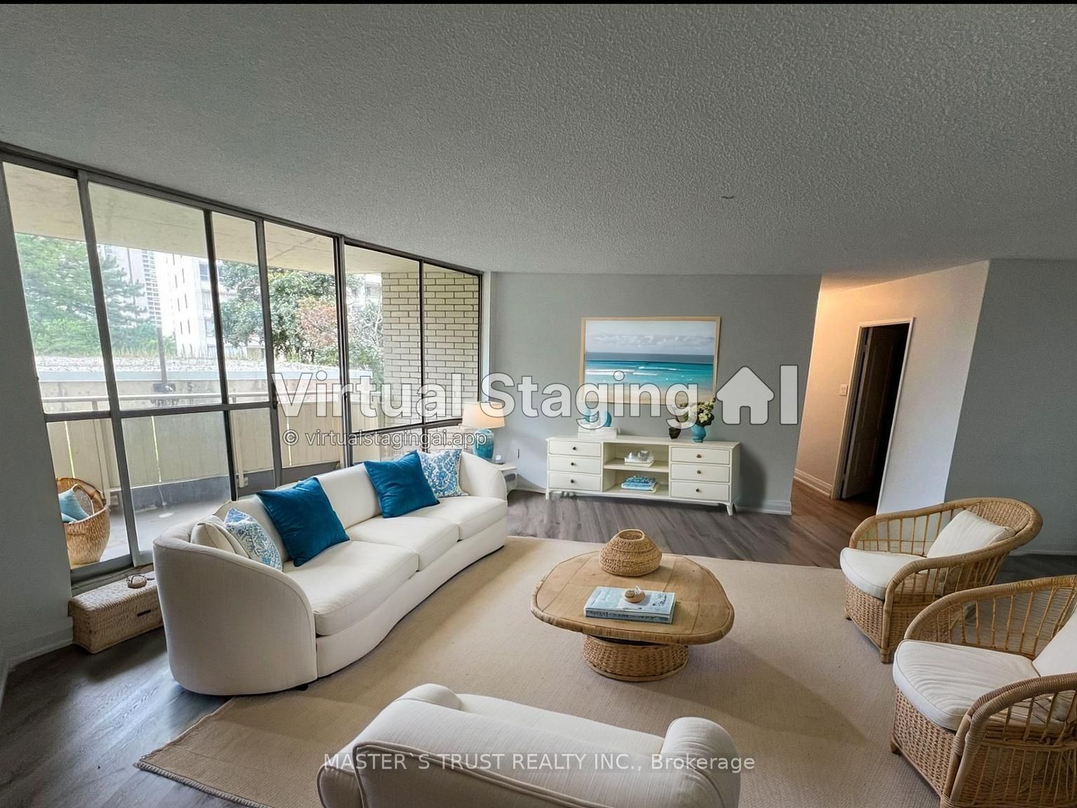 330 Dixon Road E 201, Toronto, ON M9R 1S9