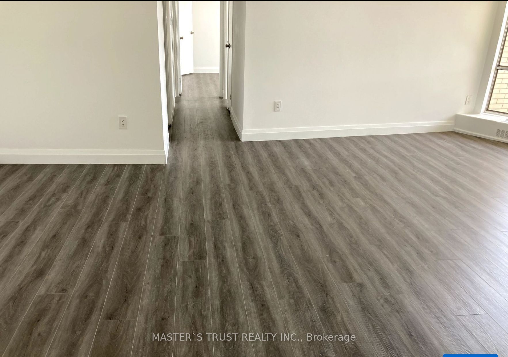330 Dixon Road E 201, Toronto, ON M9R 1S9 photo 5