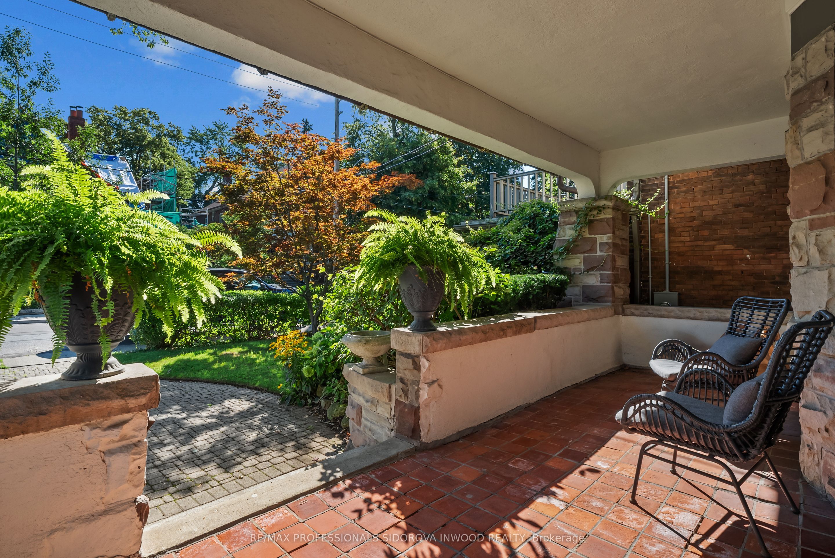 260 Indian Road, Toronto, ON M6R 2X2 photo 4
