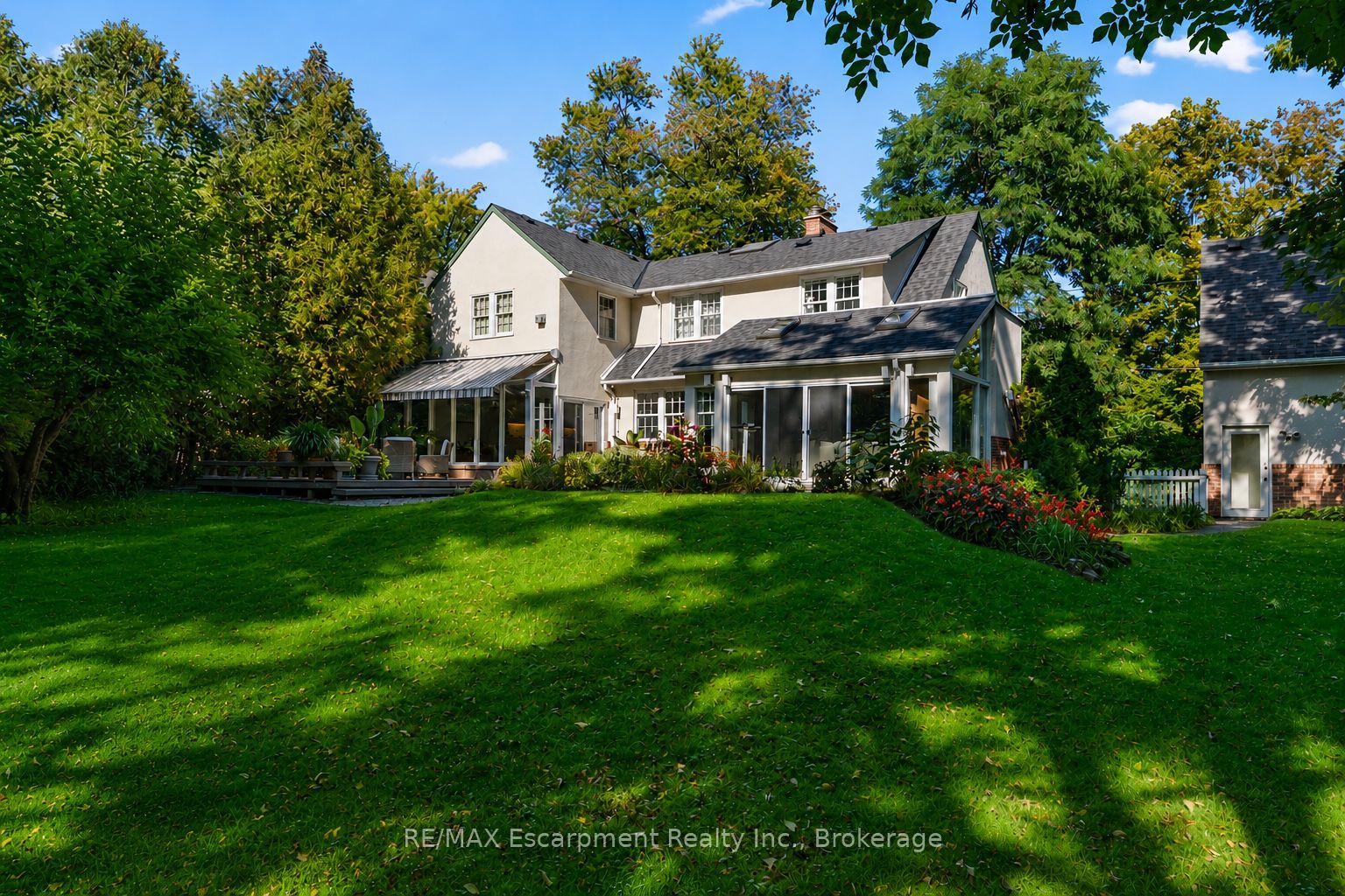 74 Howard Avenue, Oakville, ON L6J 3Y5 photo 2