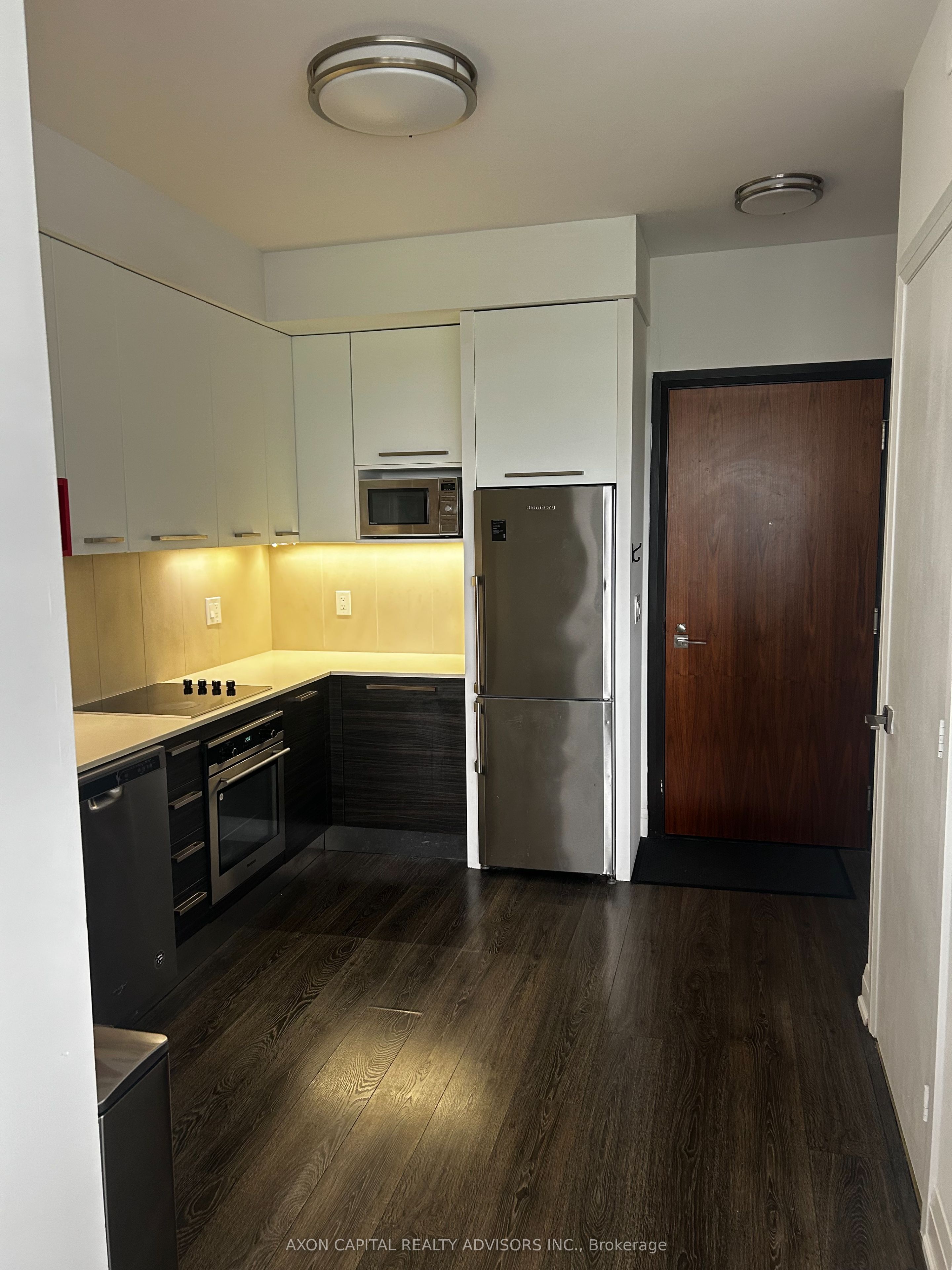 36 Park Lawn Road 1408, Toronto, ON M8V 0E5 photo 3