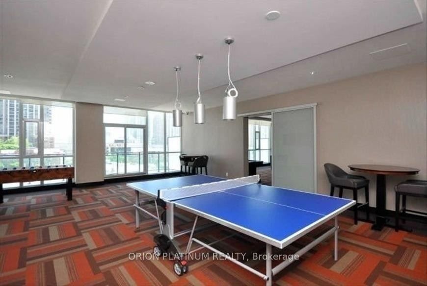 4065 Brickstone Mews 803, Mississauga, ON L5B 0G3 photo 5