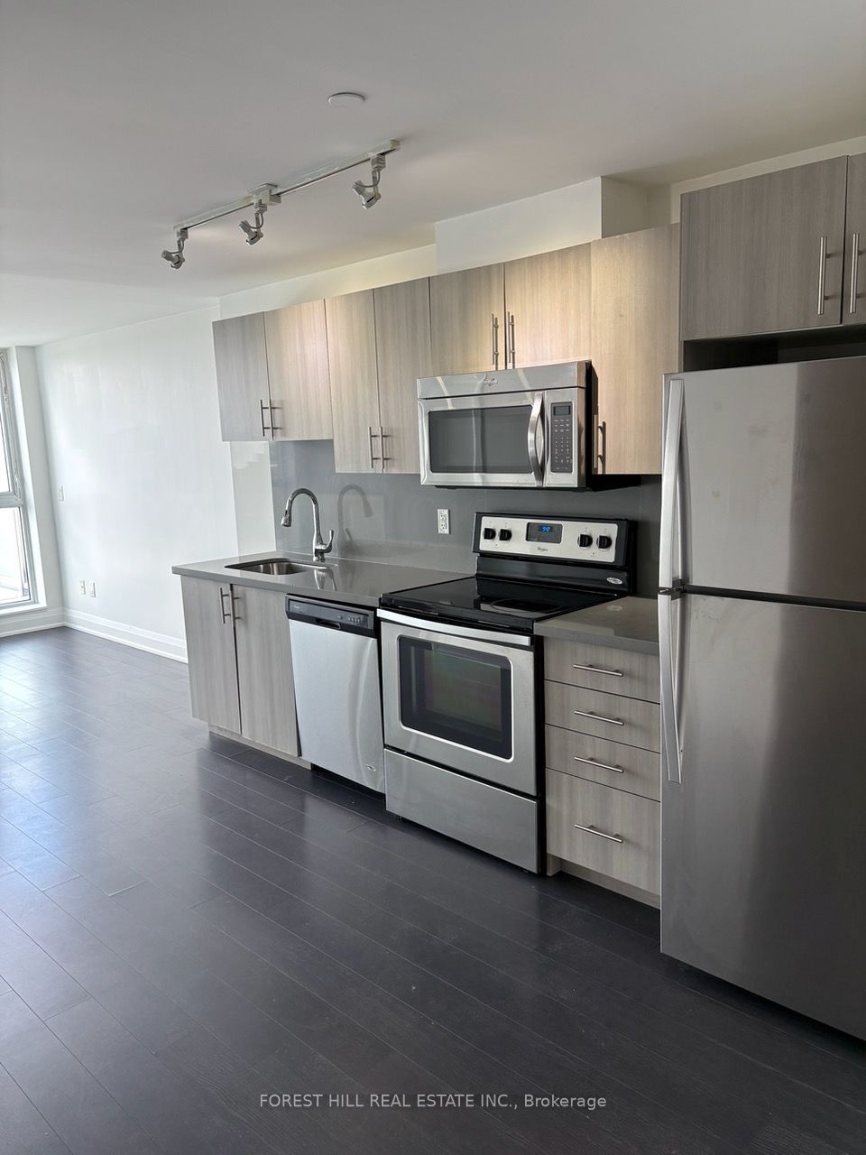 16 McAdam Avenue 508, Toronto, ON M6A 1S5
