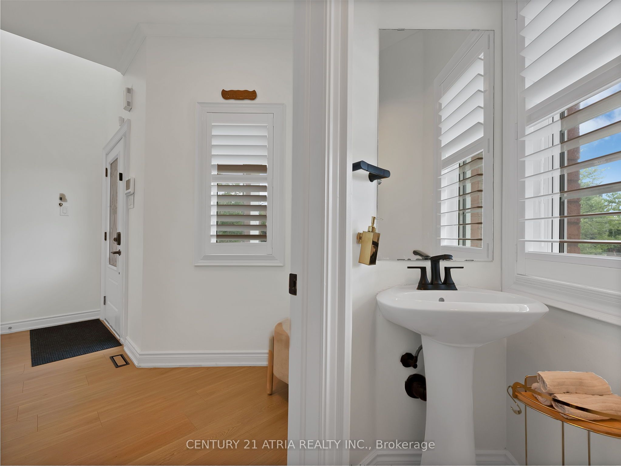 214 Ellis Crescent, Milton, ON L9T 6B5 photo 3