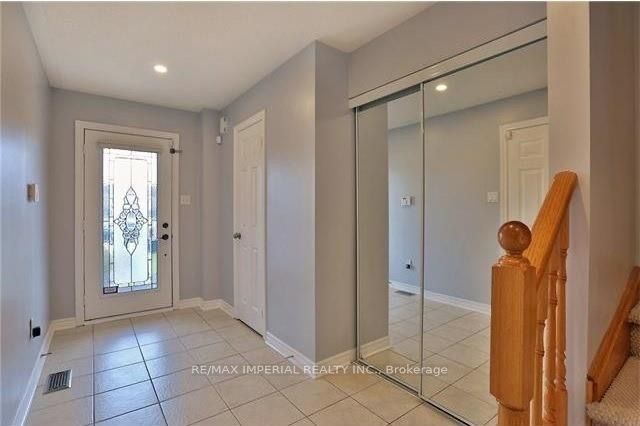 344 Riverstone Drive, Oakville, ON L6H 7M3 photo 2