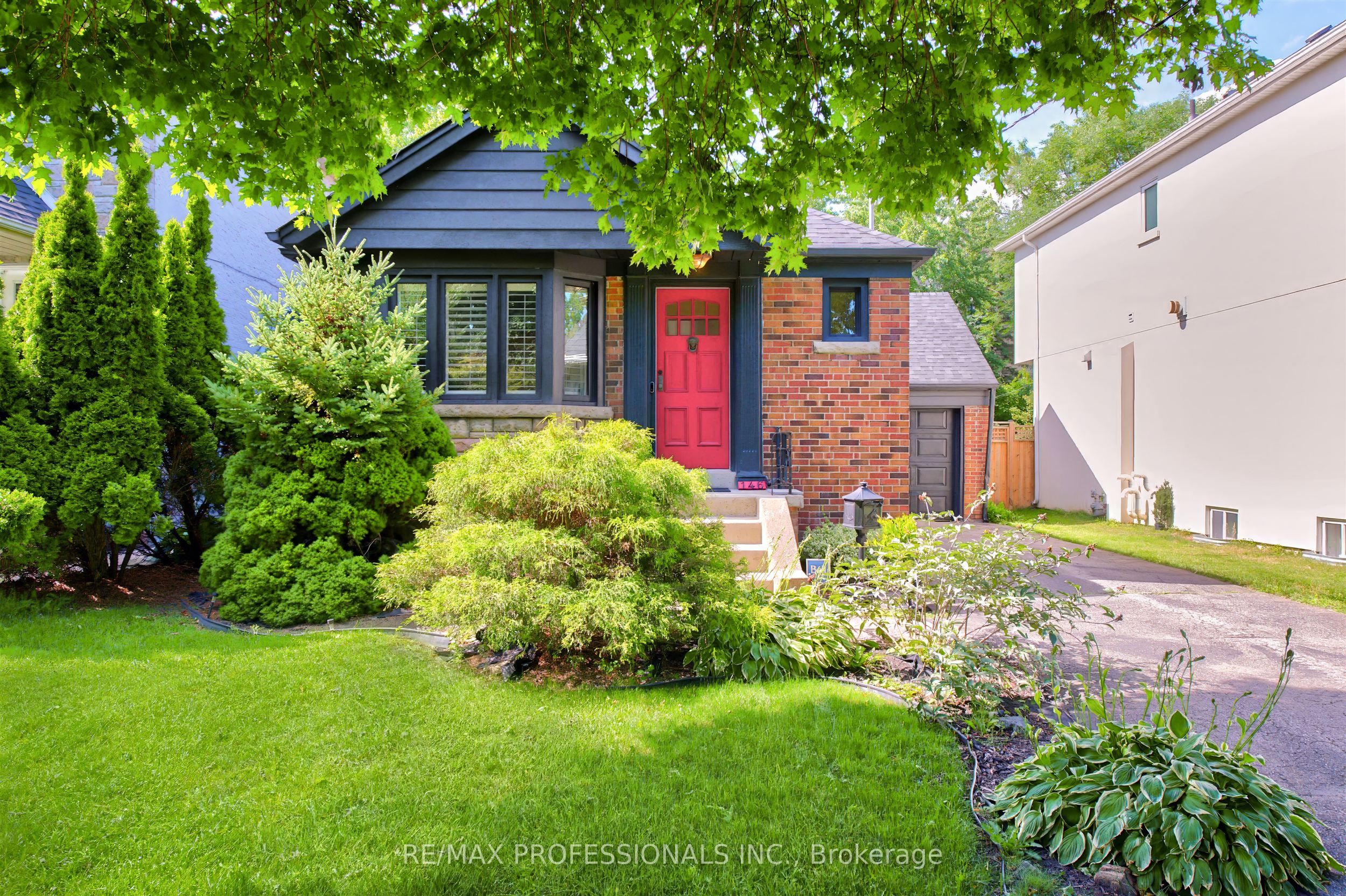 146 Government Road, Toronto, ON M8X 1W5 photo 2