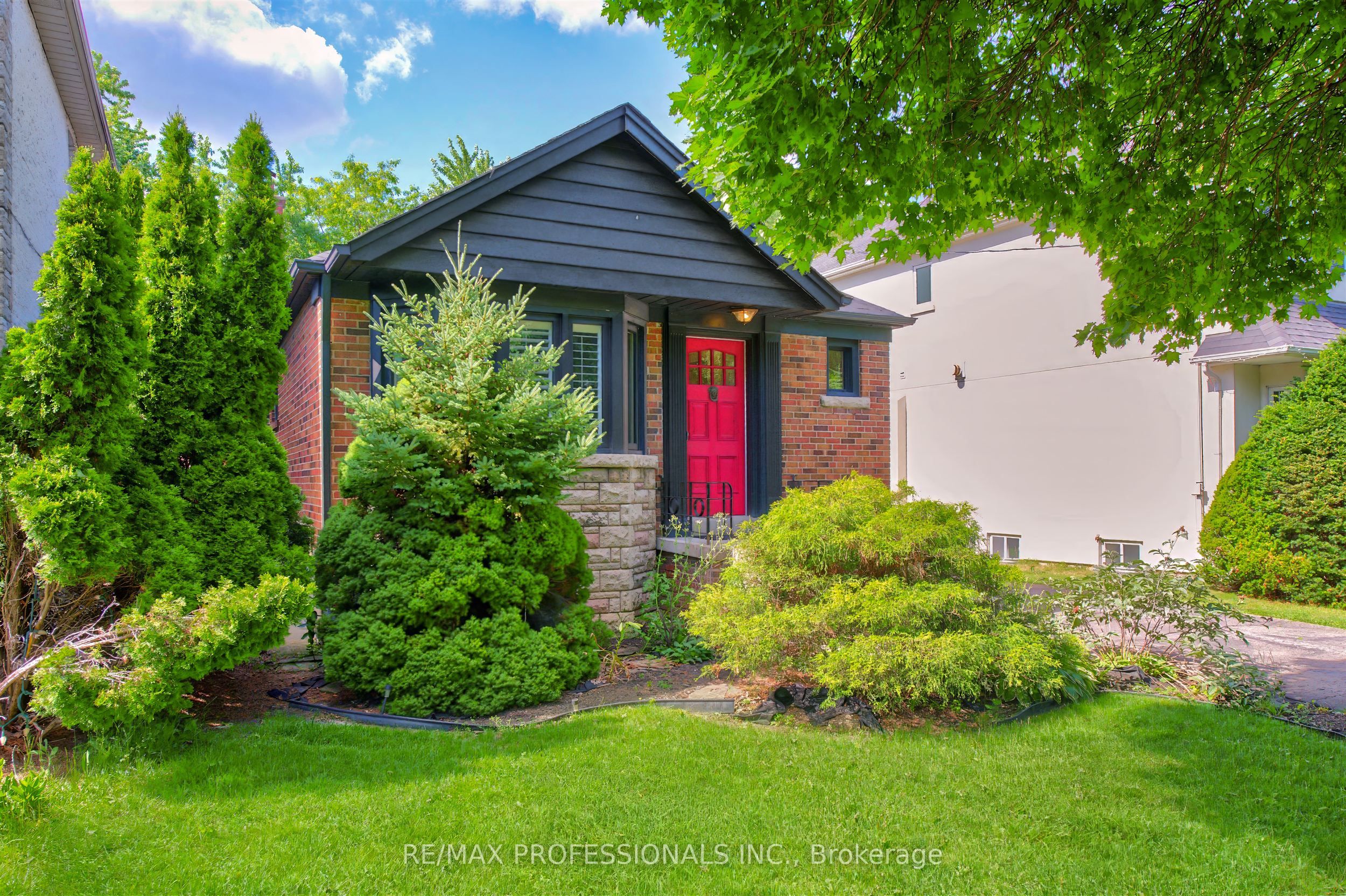 146 Government Road, Toronto, ON M8X 1W5 photo 3