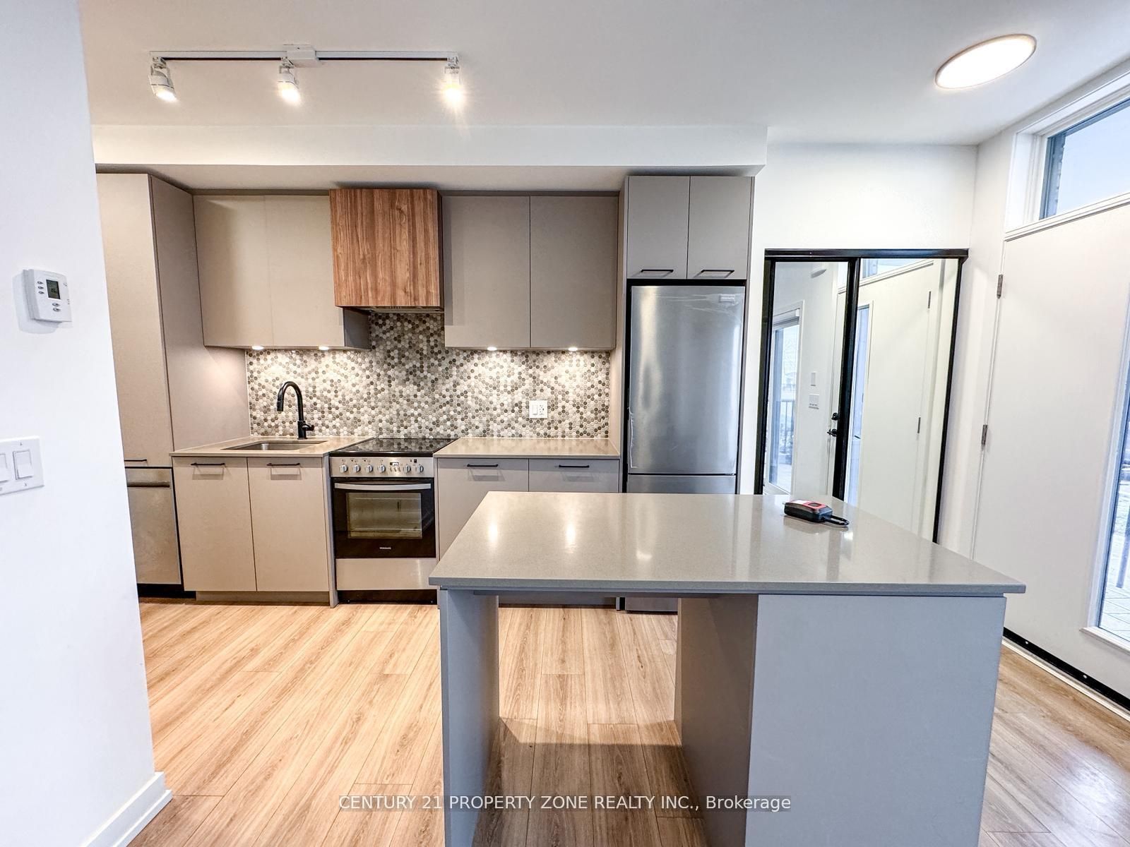 20 Lagerfeld Drive 06, Brampton, ON L7A 5L5 photo 4