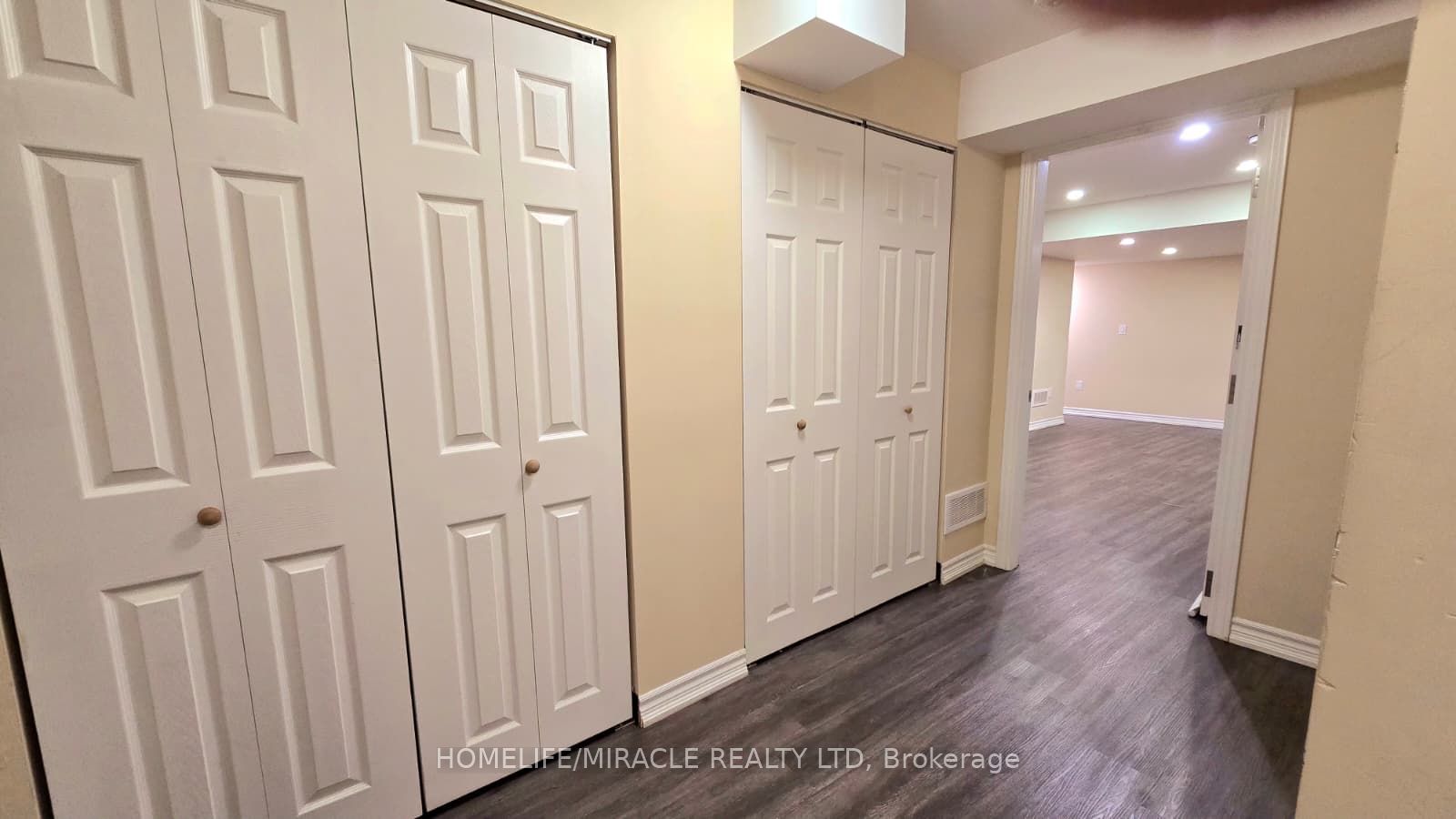 91 Tysonville Circle Lower, Brampton, ON L7A 4B2 photo 3