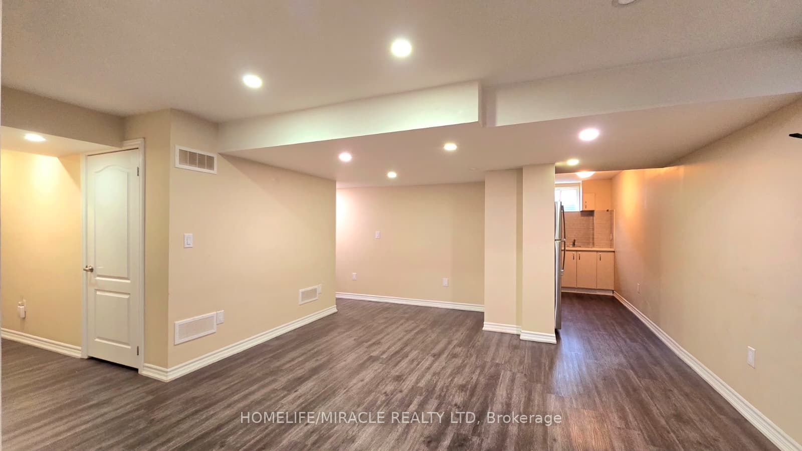 91 Tysonville Circle Lower, Brampton, ON L7A 4B2 photo 5