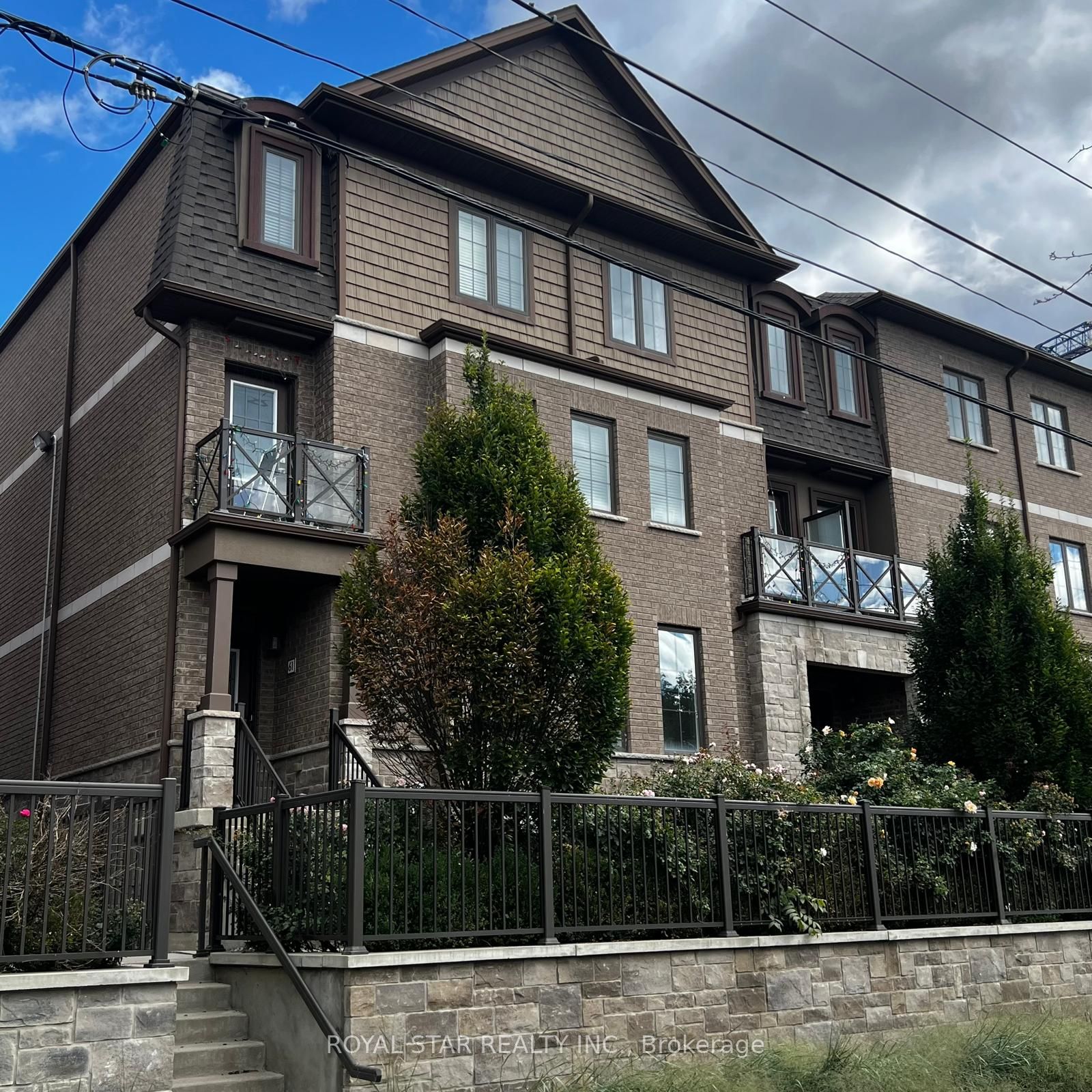 445 Ontario Street S Street 61, Milton, ON L9T 9K5