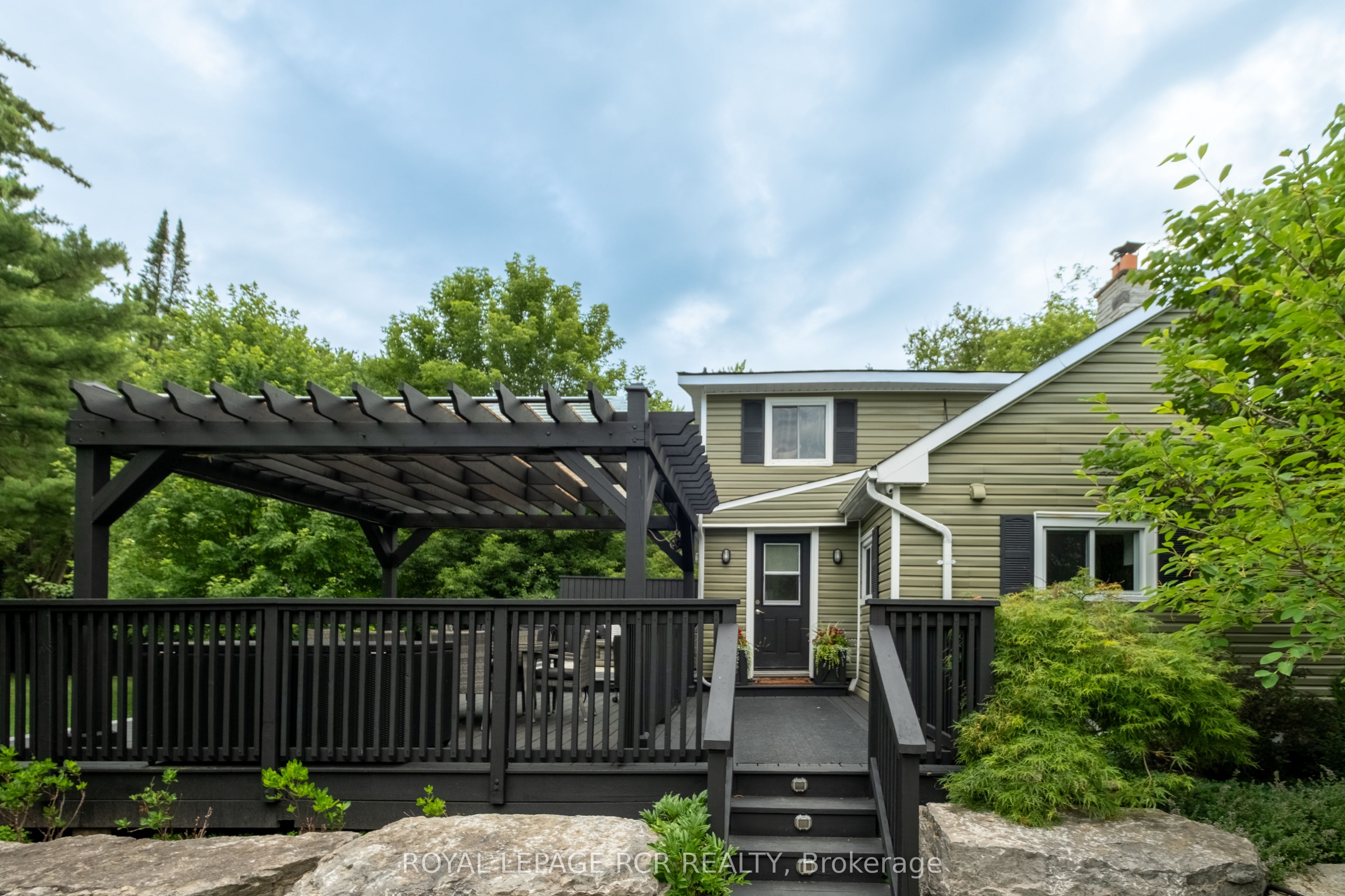 2408 Olde Base Line Road, Caledon, ON L7C 0J3 photo 2