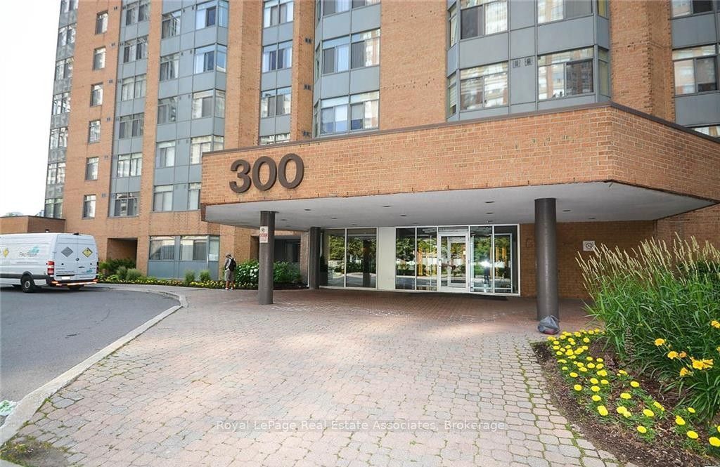 300 Webb Drive 507, Mississauga, ON L5B 3W3 photo 2