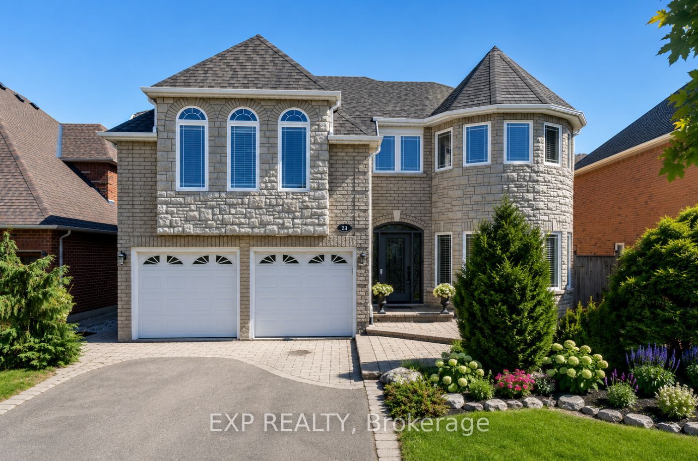 16 Curry Crescent, Halton Hills, ON L7G 5L4