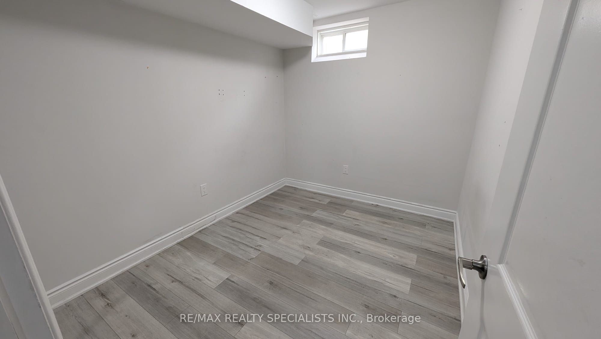 62 HUBBELL Road (Basement Apartment), Brampton, ON L6Y 1P3 photo 5