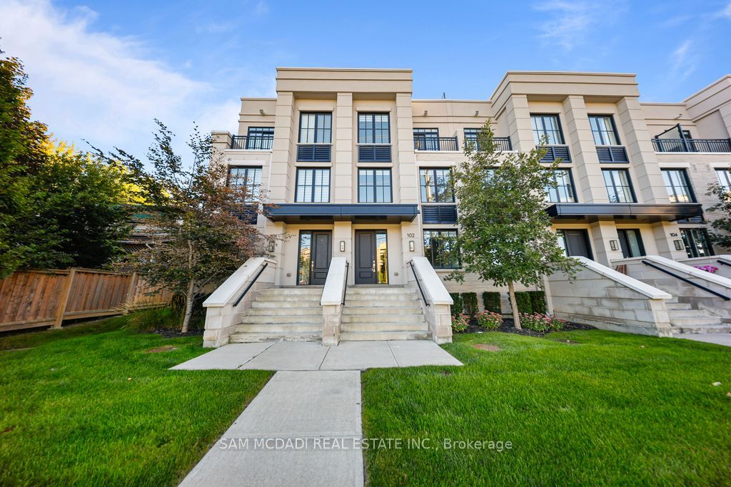 1180 Cawthra Road 102, Mississauga, ON L5G 0A5